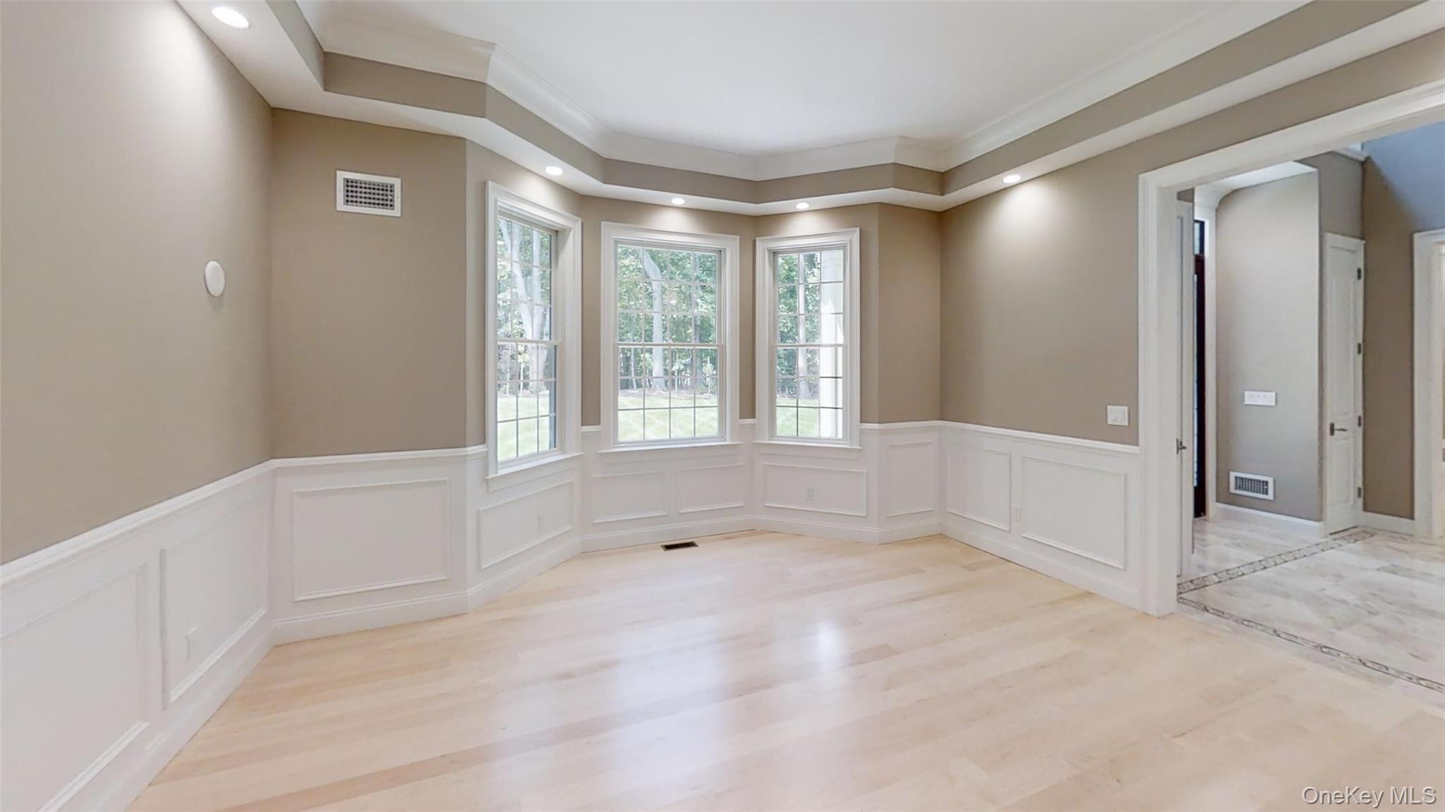 #12 photo, 550 Moriches Road, Head Of The Harbor , NY 11780