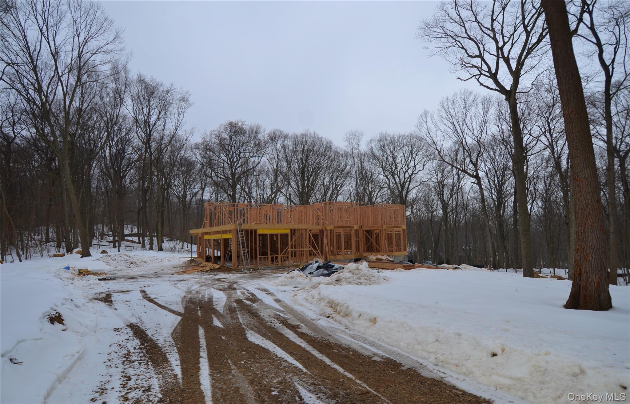 #2 photo, 550 Moriches Road, Head Of The Harbor , NY 11780