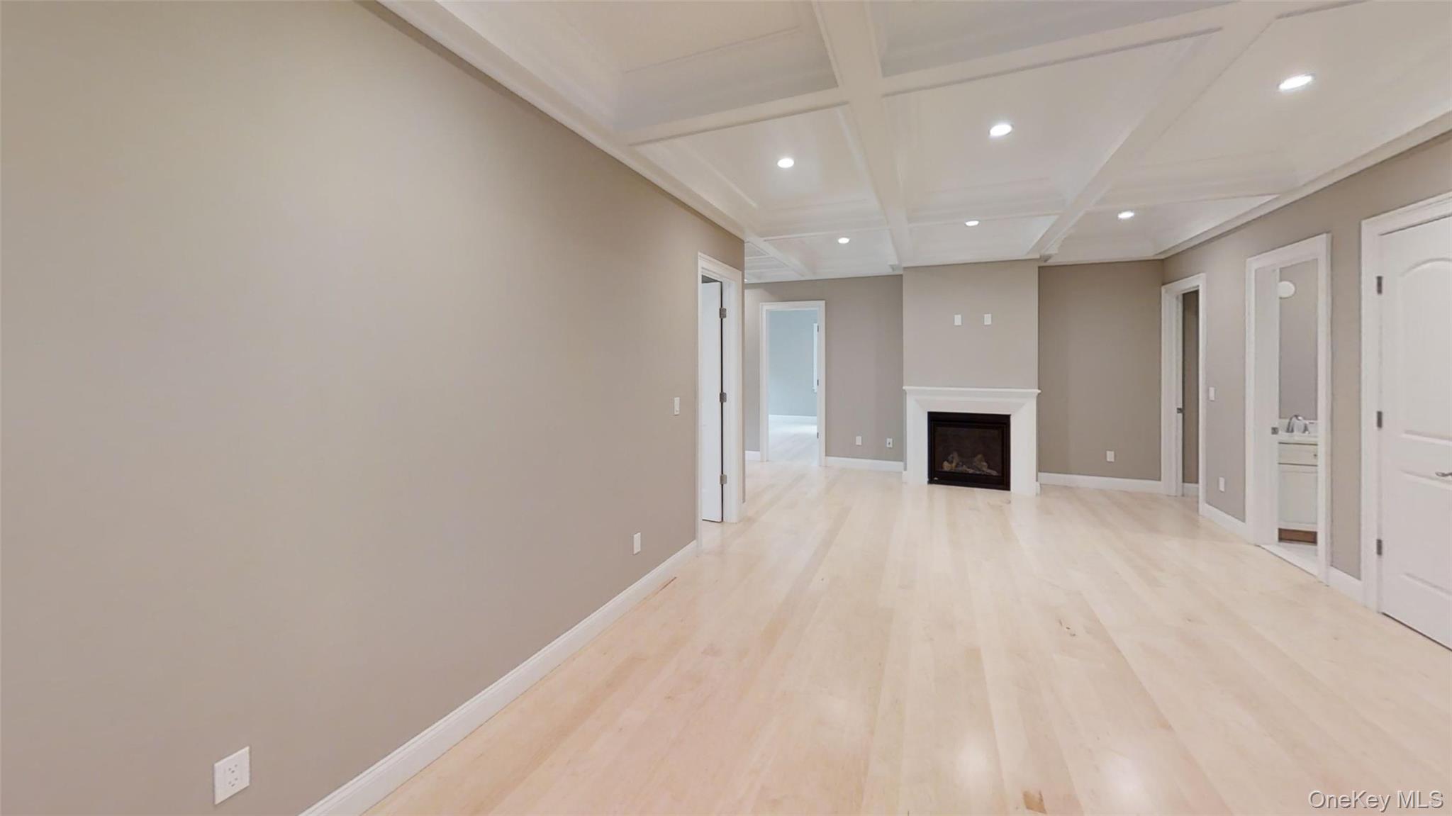 #7 photo, 550 Moriches Road, Head Of The Harbor , NY 11780