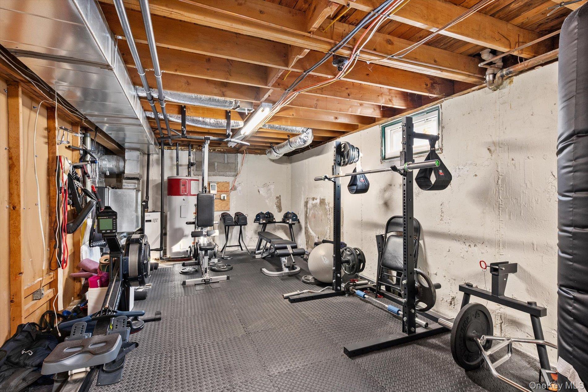 #18 photo, 249 Hampton Road, West Babylon , NY 11704