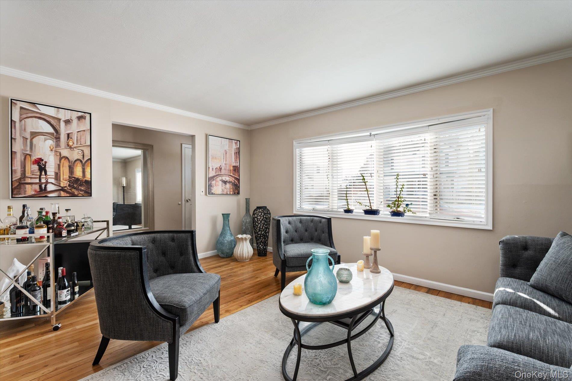 #6 photo, 249 Hampton Road, West Babylon , NY 11704