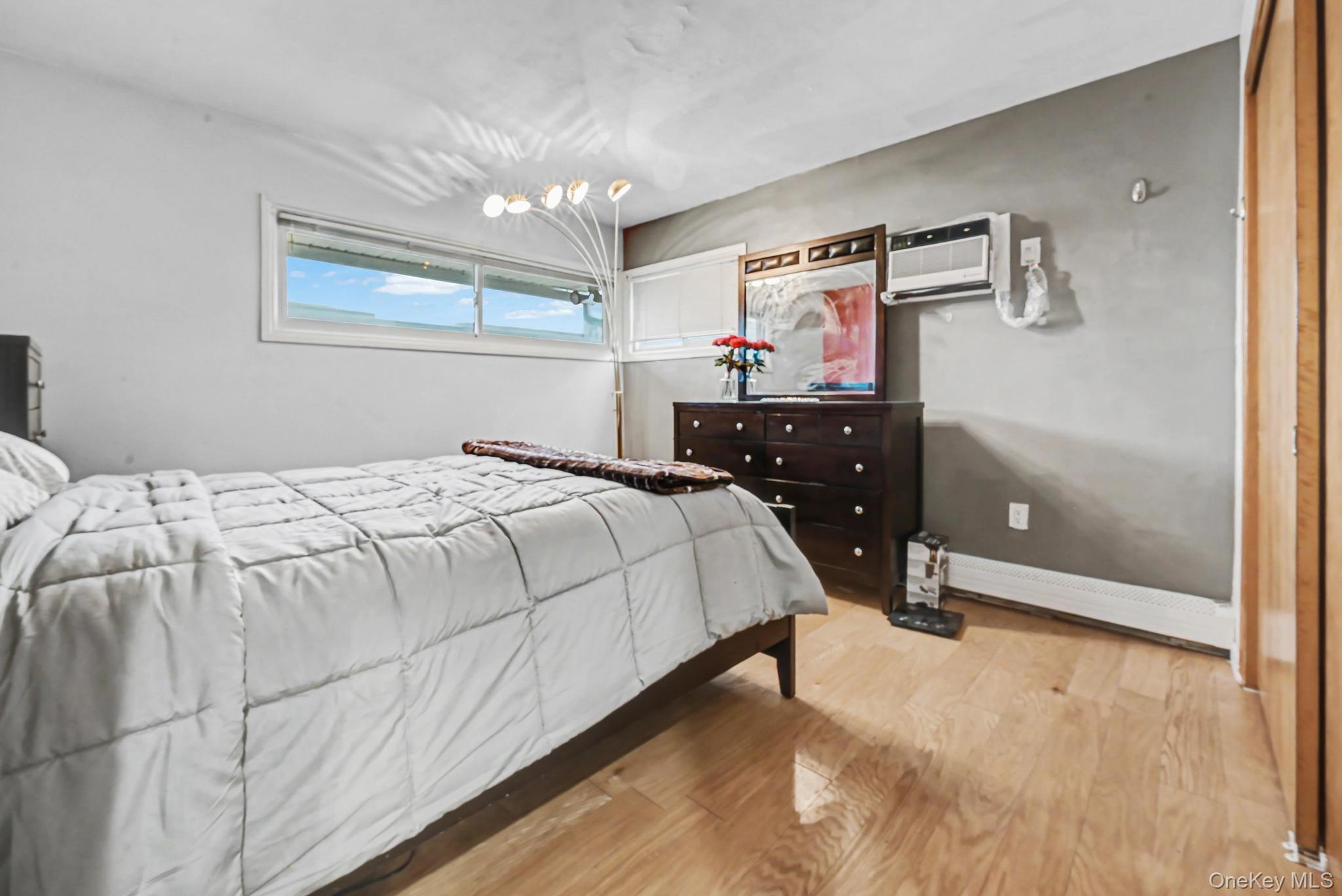 #13 photo, 16 Starlight Lane, Levittown , NY 11756