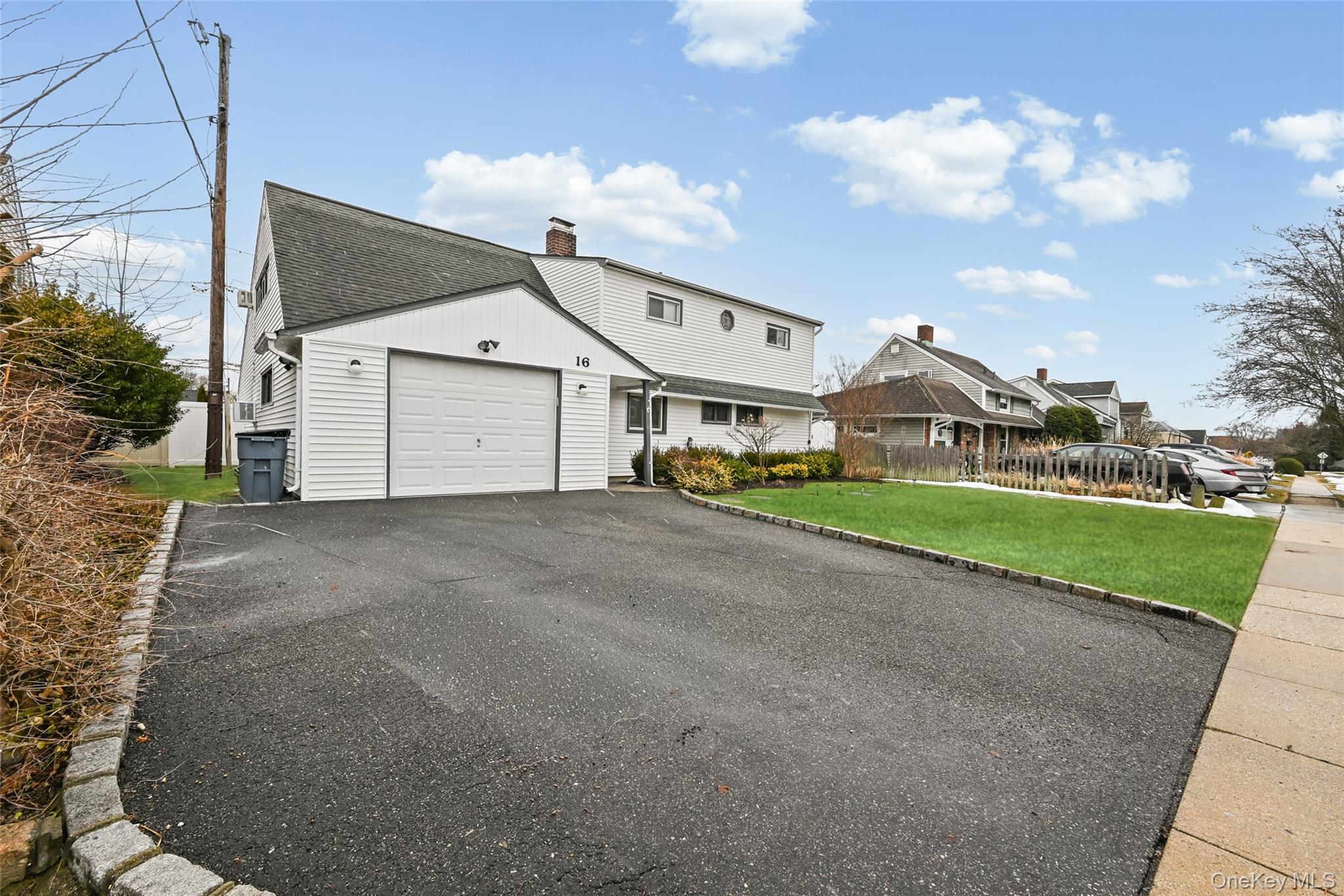 #3 photo, 16 Starlight Lane, Levittown , NY 11756