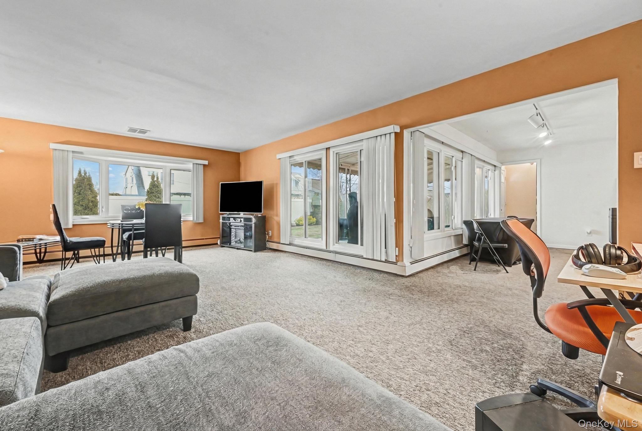 #9 photo, 16 Starlight Lane, Levittown , NY 11756