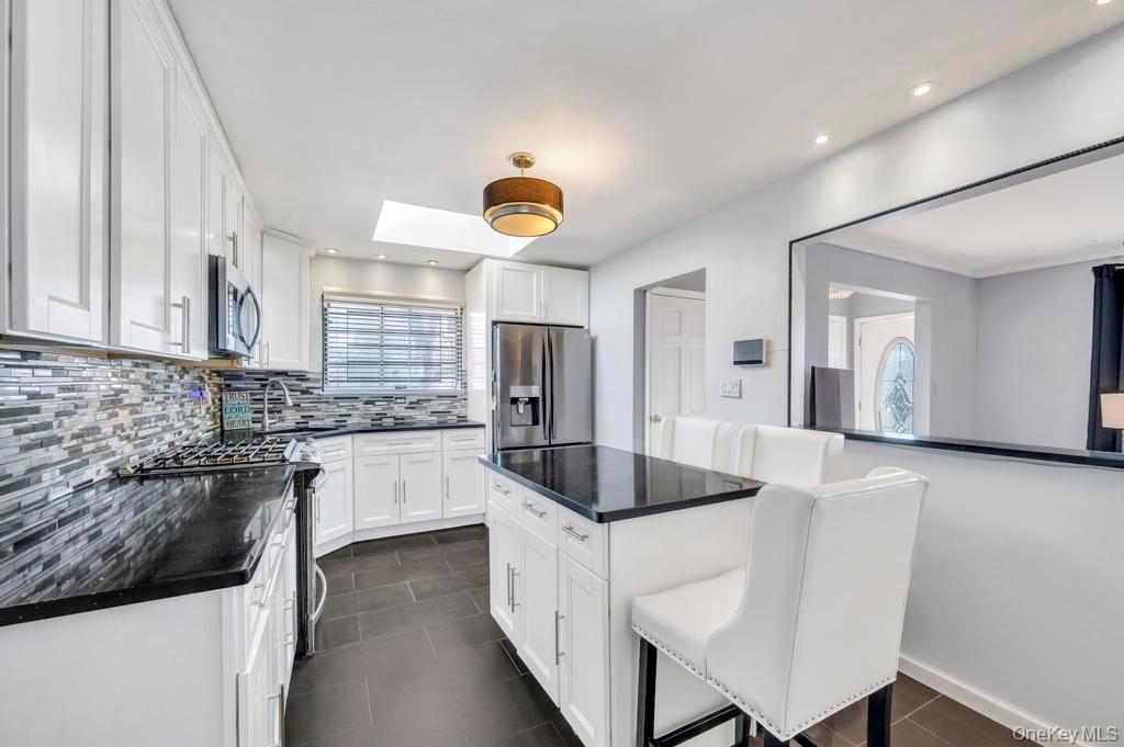 #15 photo, 488 Pershing Blvd, 长岛 Rockville Centre , NY 11570