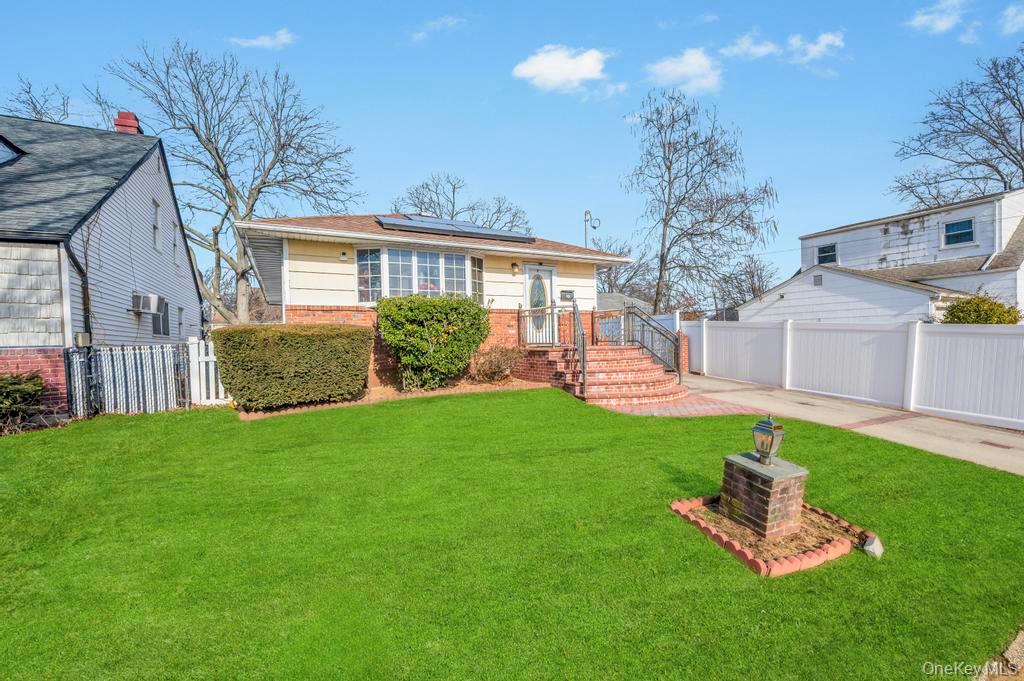 #4 photo, 488 Pershing Blvd, 长岛 Rockville Centre , NY 11570