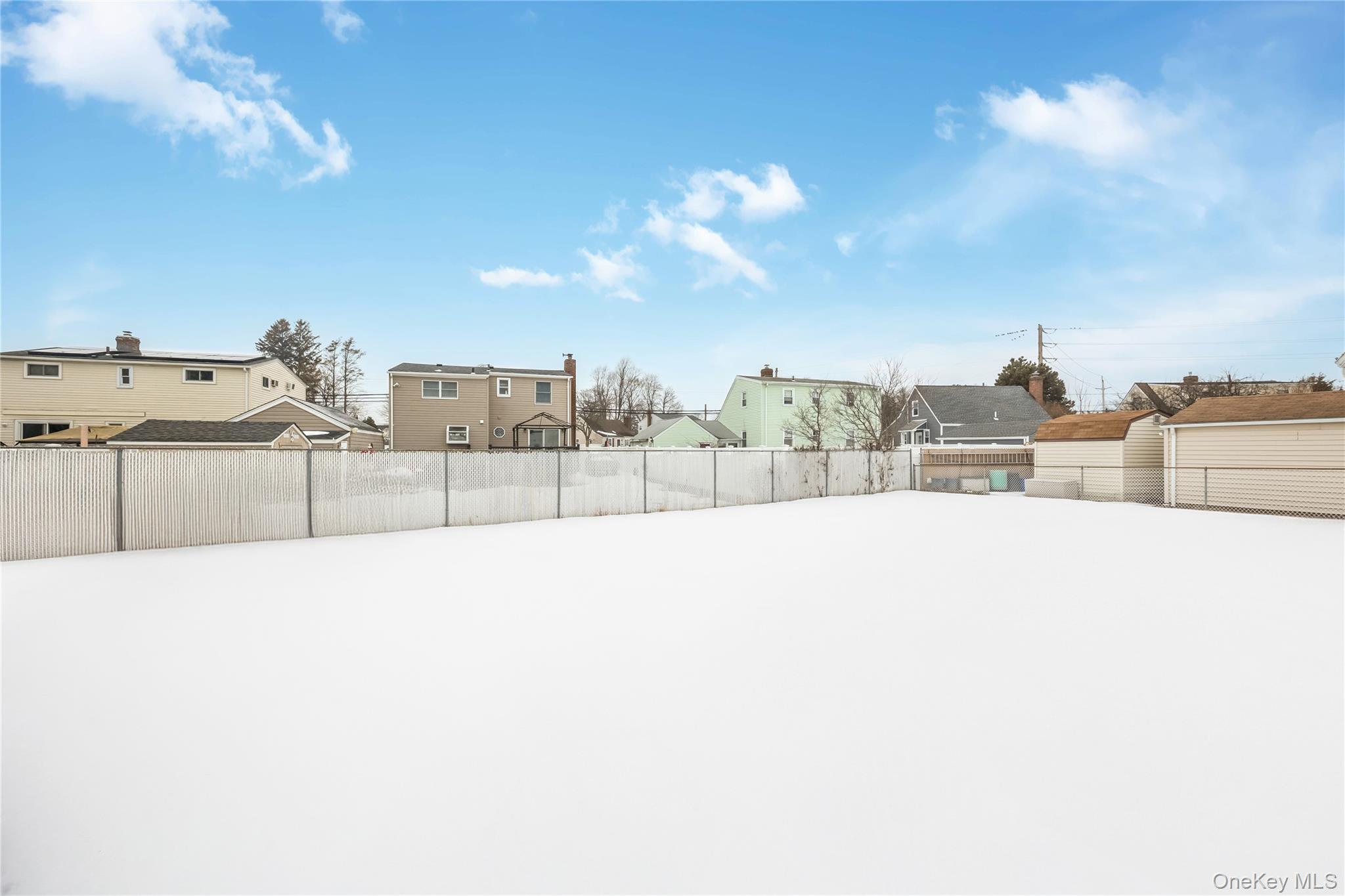 #20 photo, 8 Carmans Court, Farmingdale , NY 11735