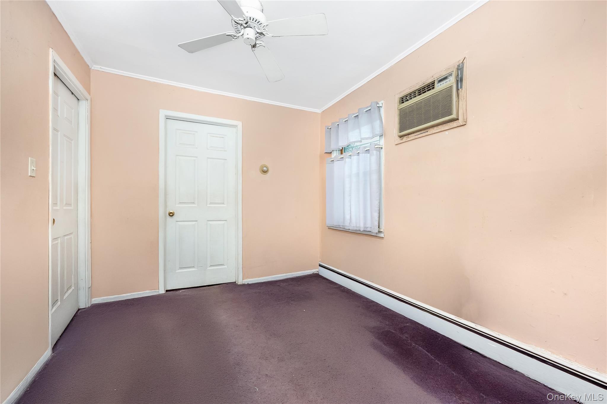 #9 photo, 8 Carmans Court, Farmingdale , NY 11735