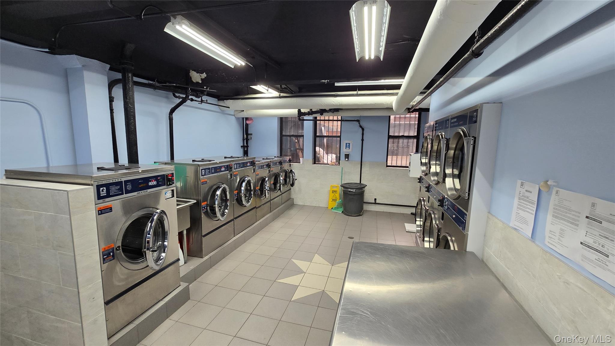 #11 photo, 14809 Northern Boulevard, Flushing , NY 11354