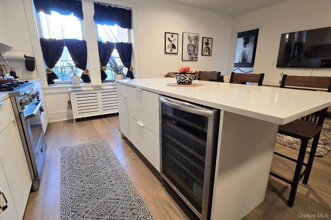 #5 photo, 14809 Northern Boulevard, Flushing , NY 11354