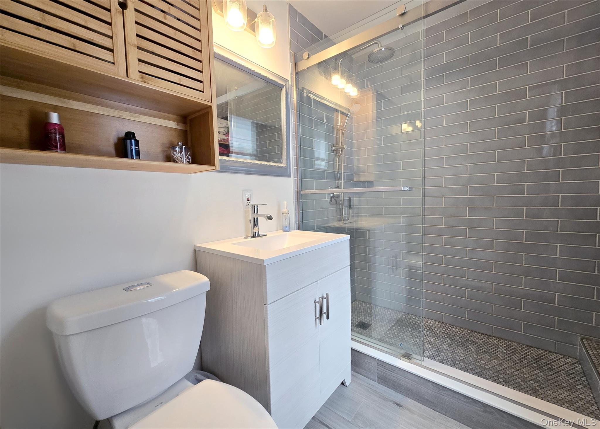 #19 photo, 25 Spruceton Street, Selden , NY 11784