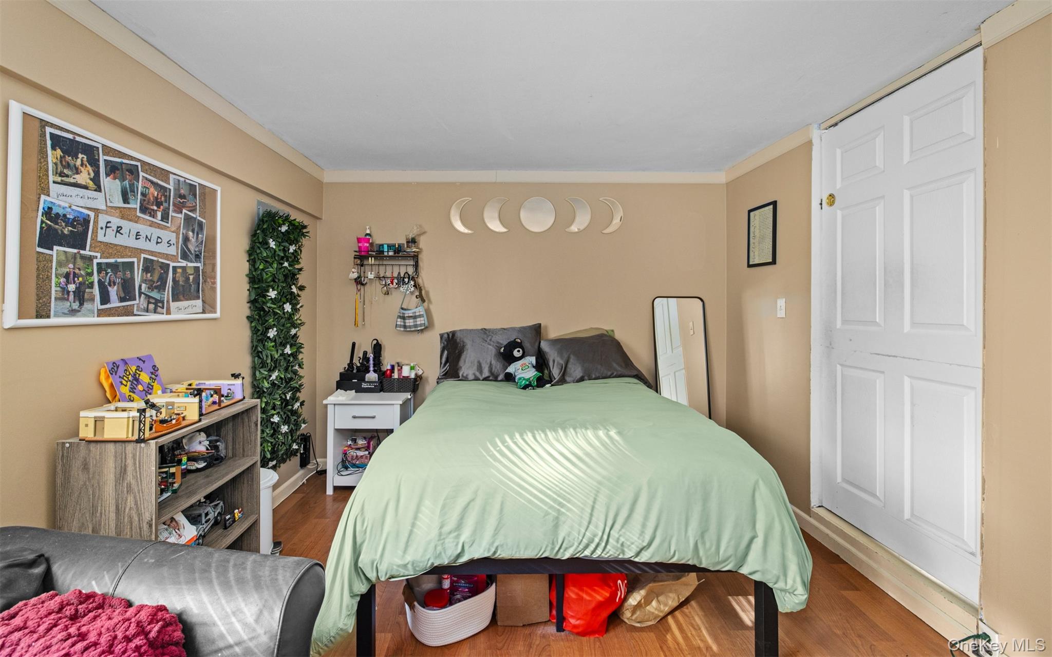 #13 photo, 447 China Road, Sayville , NY 11782