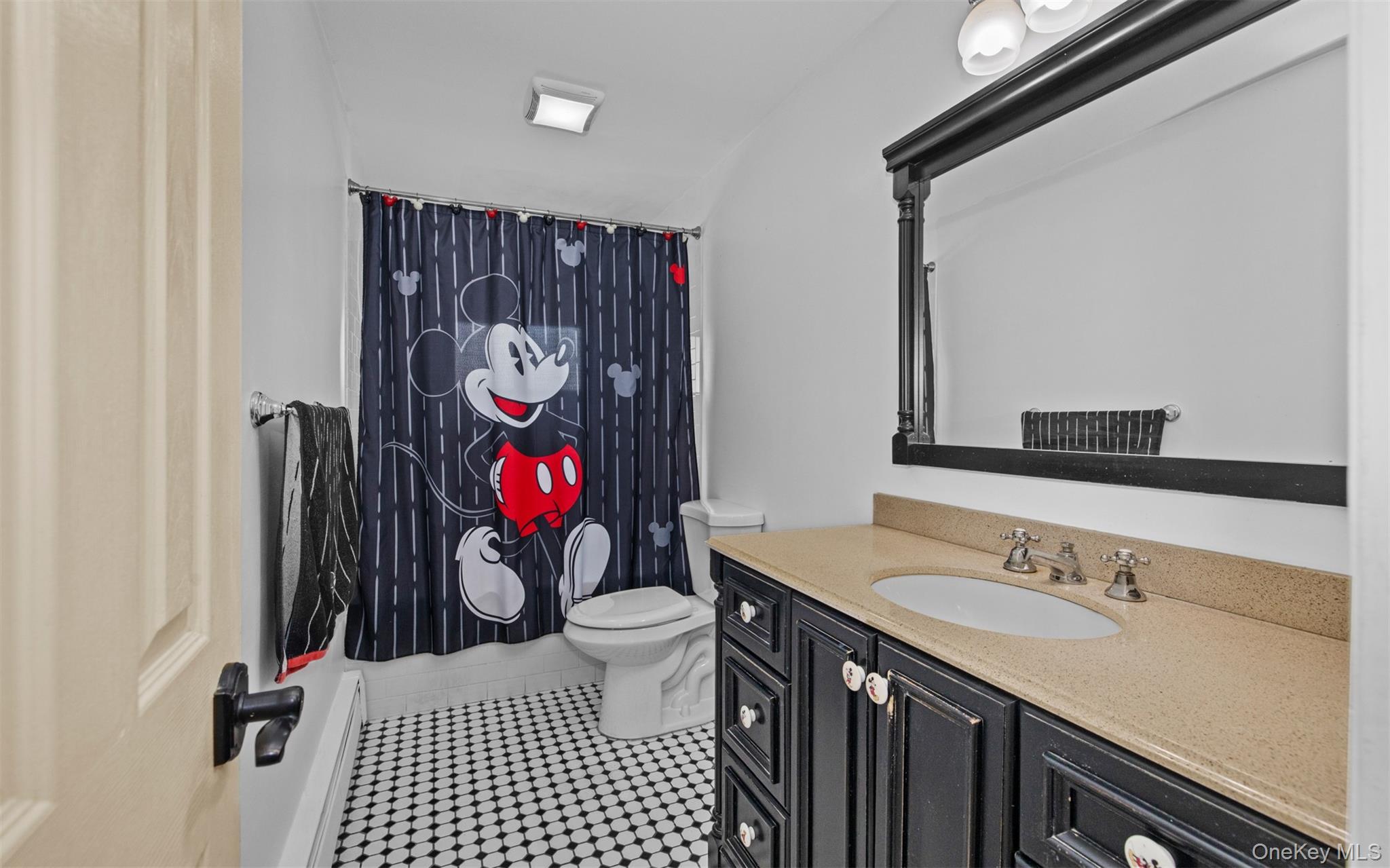 #15 photo, 447 China Road, Sayville , NY 11782