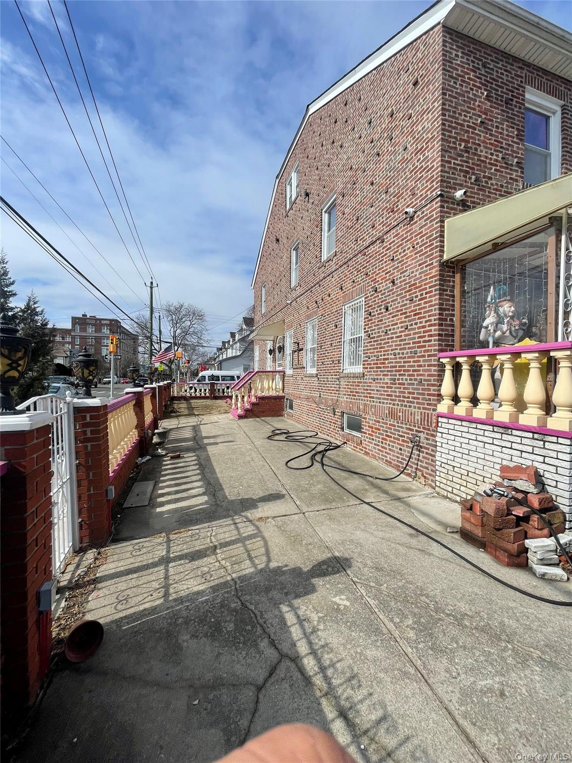 #3 photo, 10773 129th Street, Richmond Hill S. , NY 11419