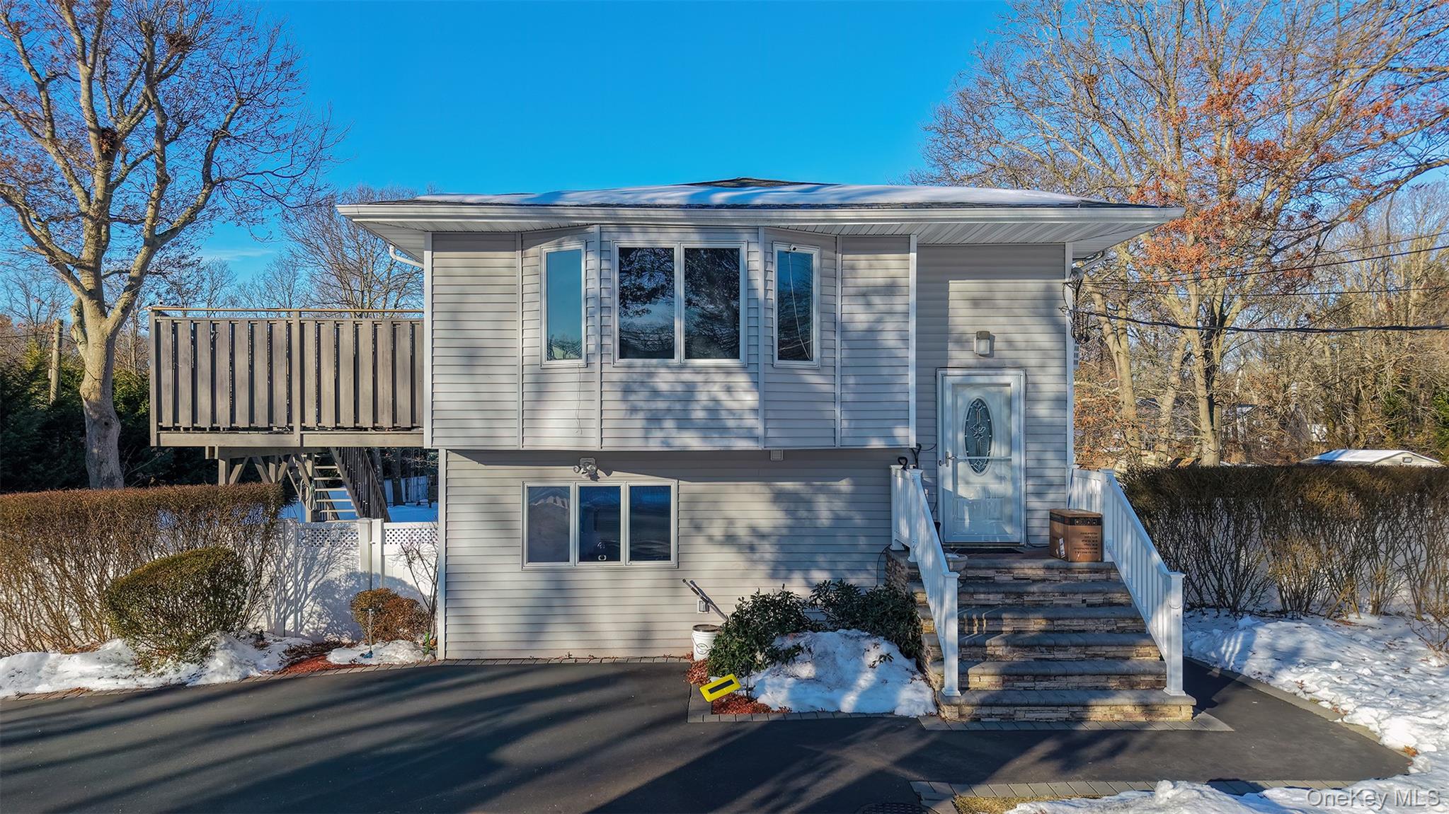 #1 photo, 116B Holbrook Road, Holbrook , NY 11741