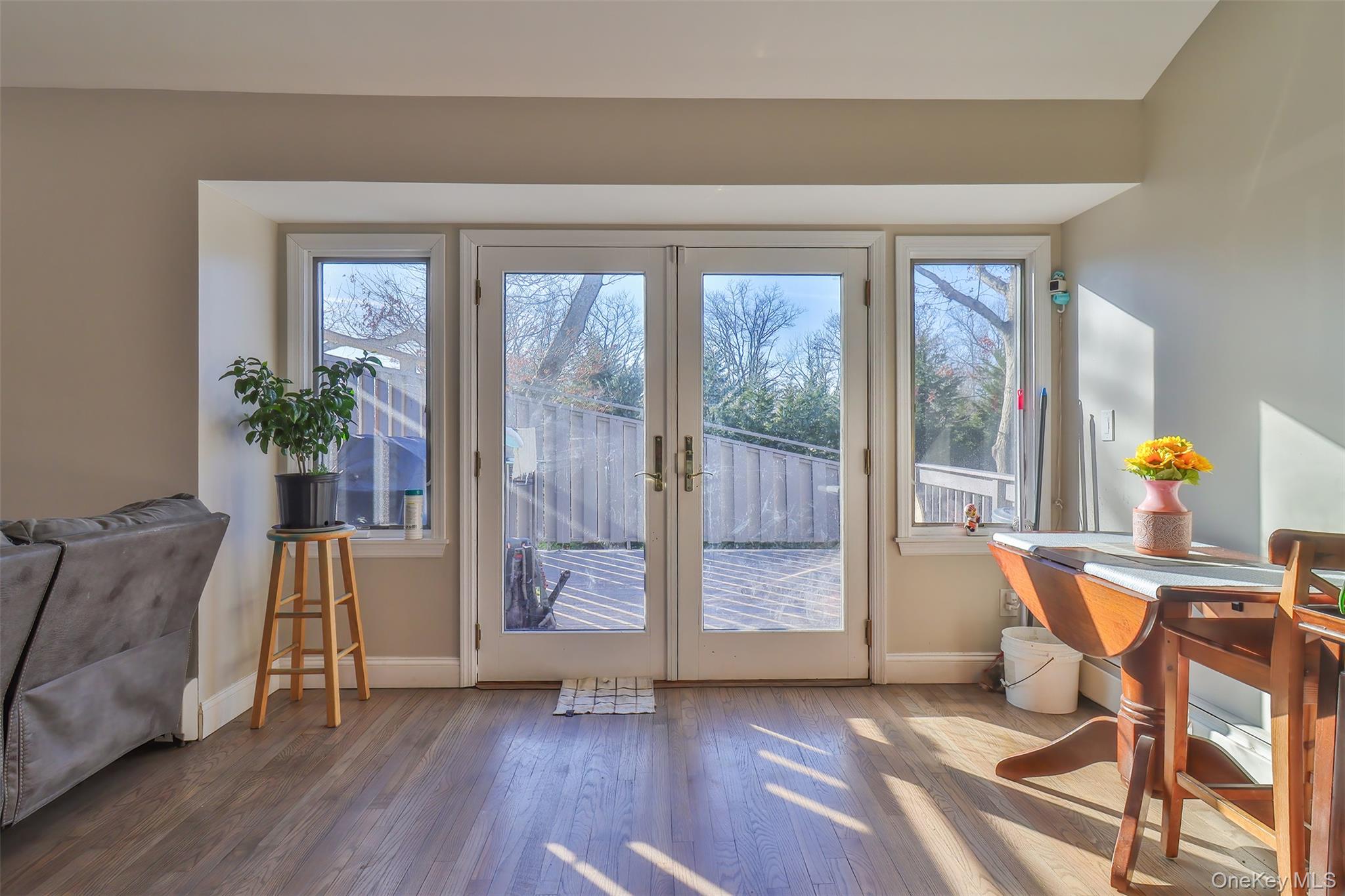 #8 photo, 116B Holbrook Road, Holbrook , NY 11741