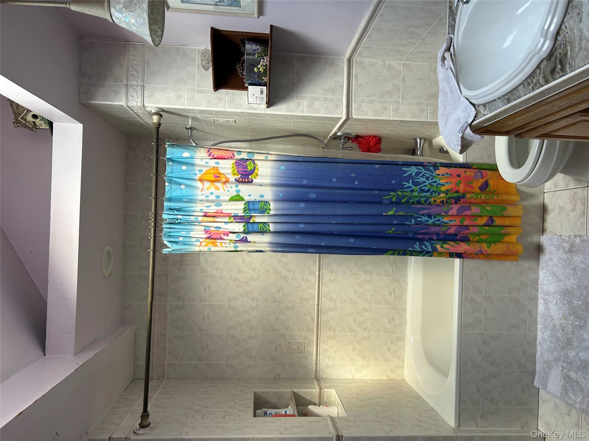 #4 photo, 39 Robert Street, Саффолк ‖ Patchogue , NY 11772