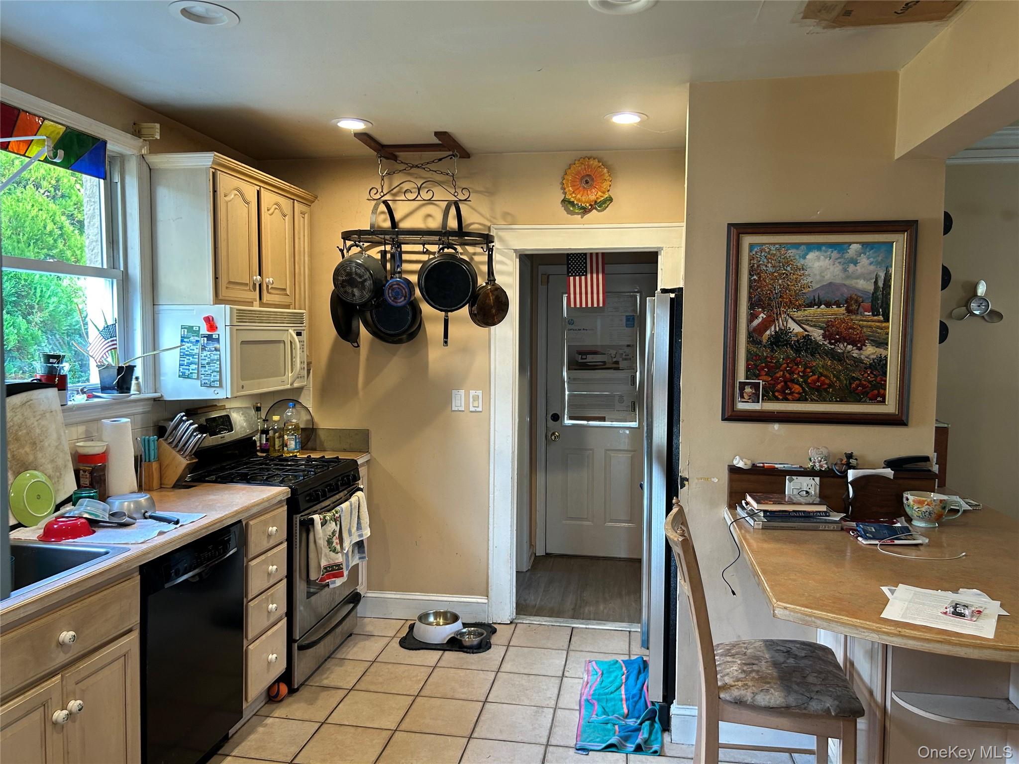 #7 photo, 39 Robert Street, Саффолк ‖ Patchogue , NY 11772