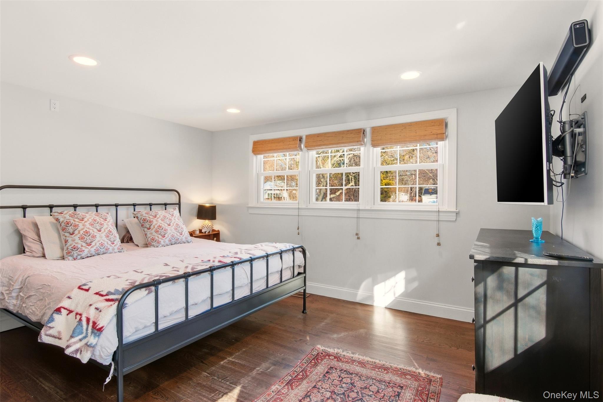 #14 photo, 10 Beech Lane, Stony Brook , NY 11790