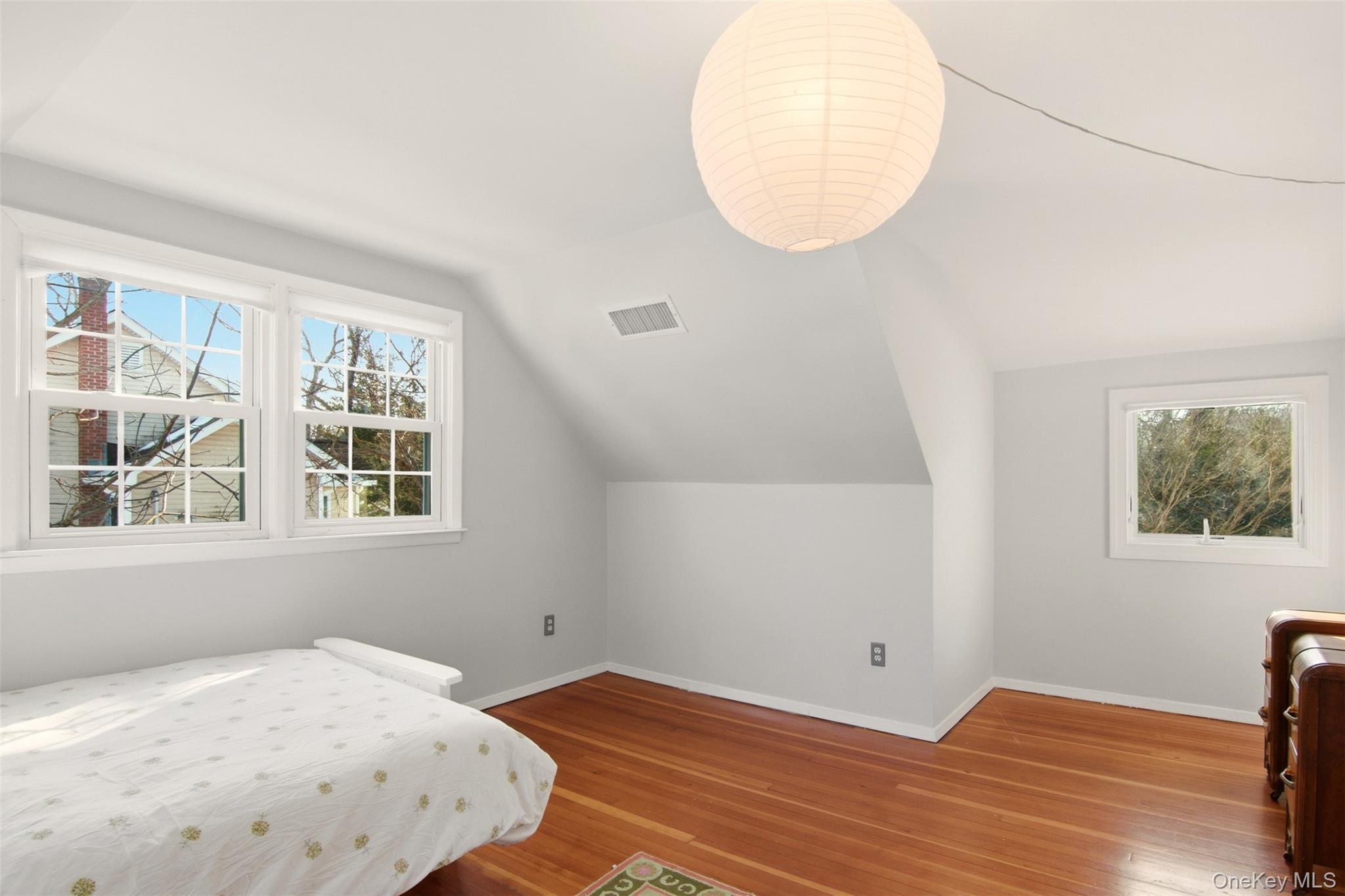 #18 photo, 10 Beech Lane, Stony Brook , NY 11790