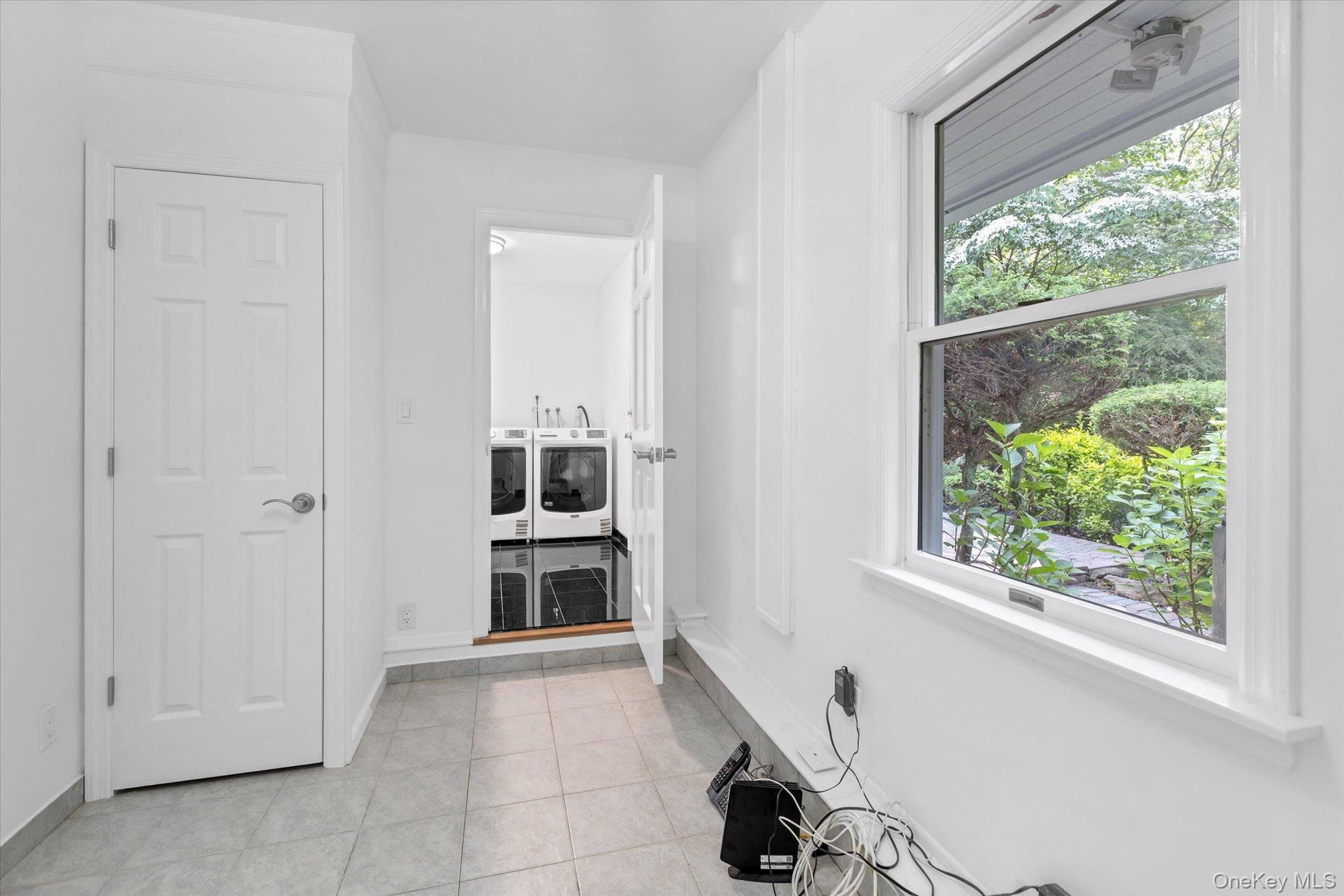 #17 photo, 2 Westbourne Lane, Melville , NY 11747