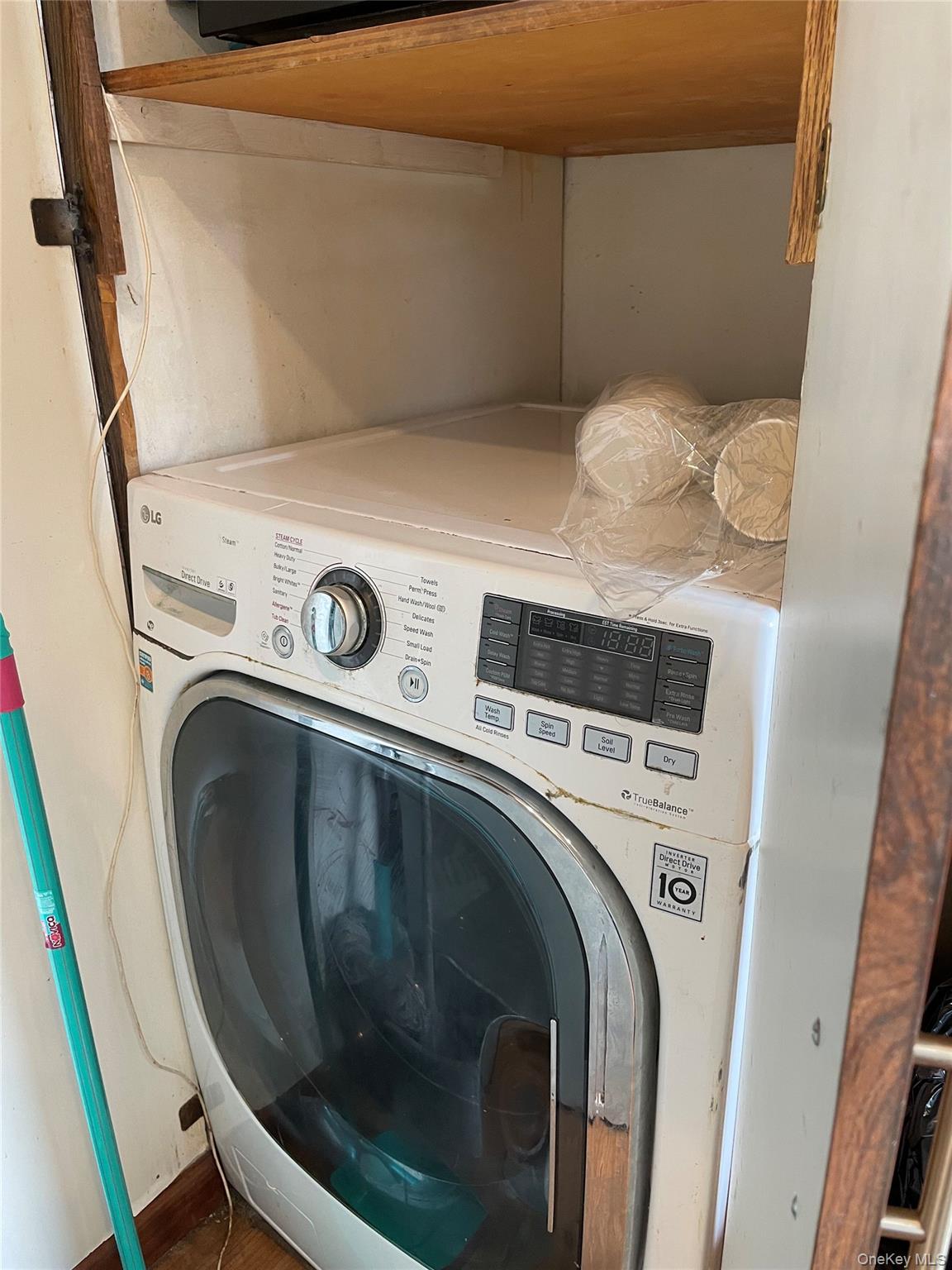 #3 photo, 5828 251st Street, Little Neck , NY 11362