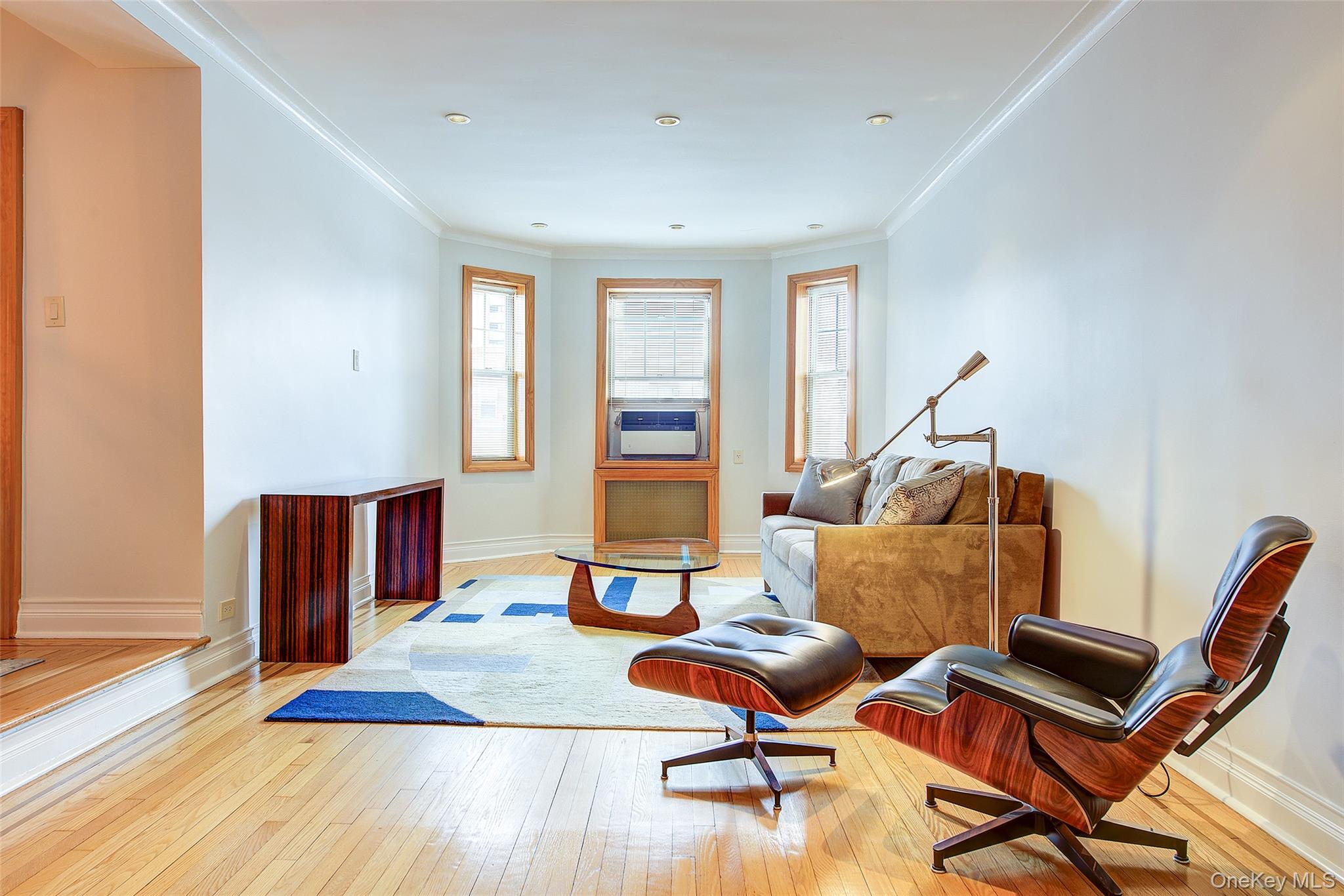 #11 photo, 77-14 113th Street, Forest Hills , NY 11375