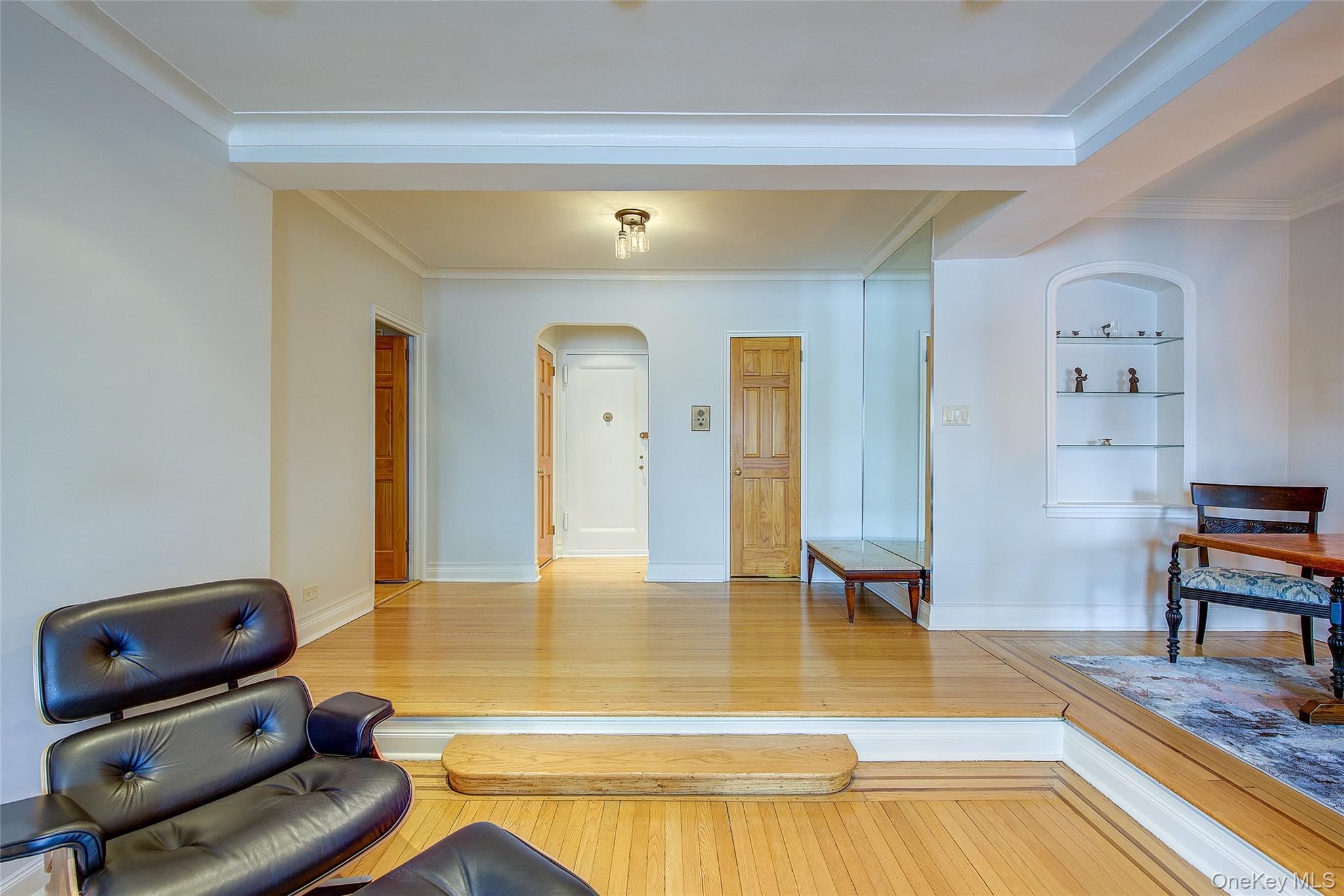 #14 photo, 77-14 113th Street, Forest Hills , NY 11375