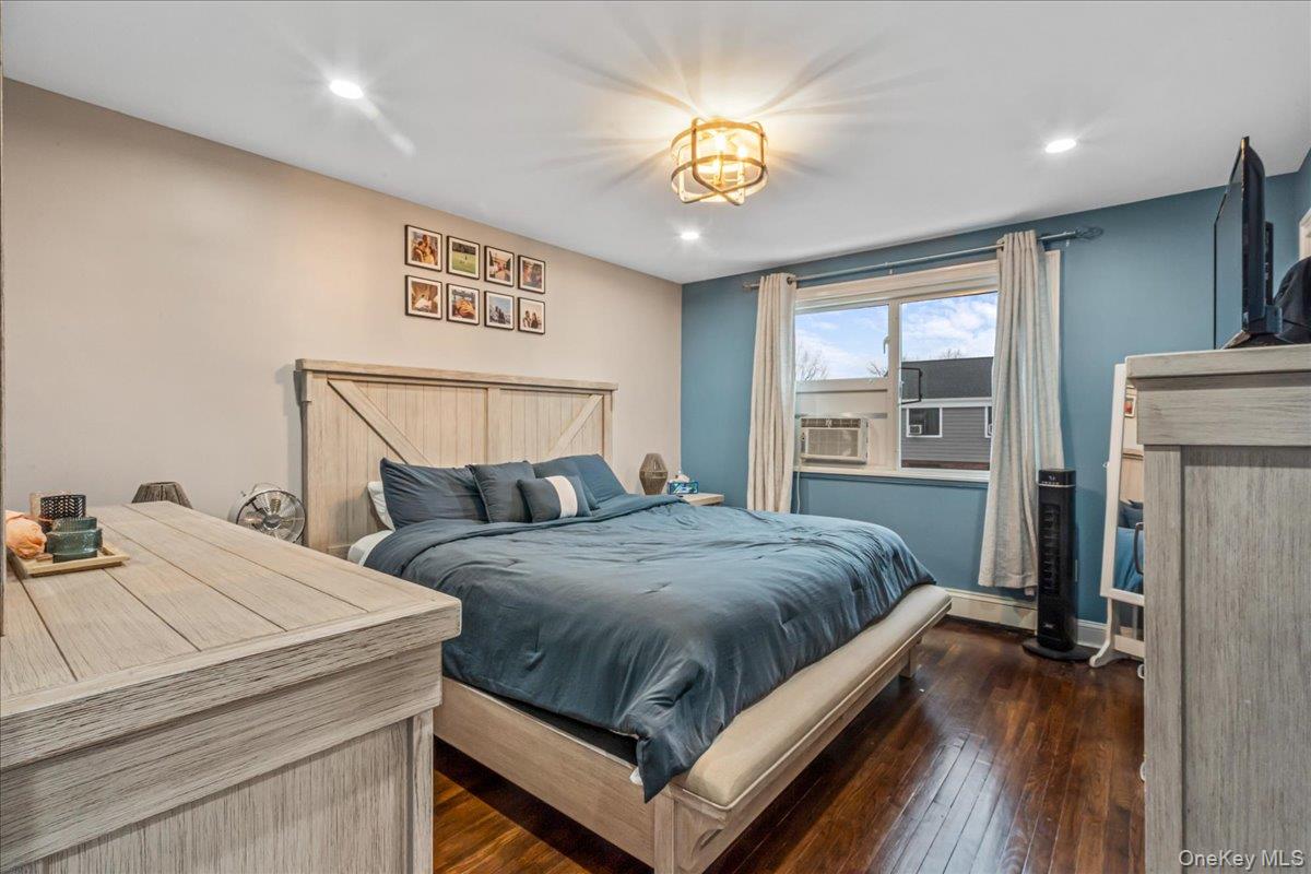 #12 photo, 217-06 67th Avenue, Bayside , NY 11364