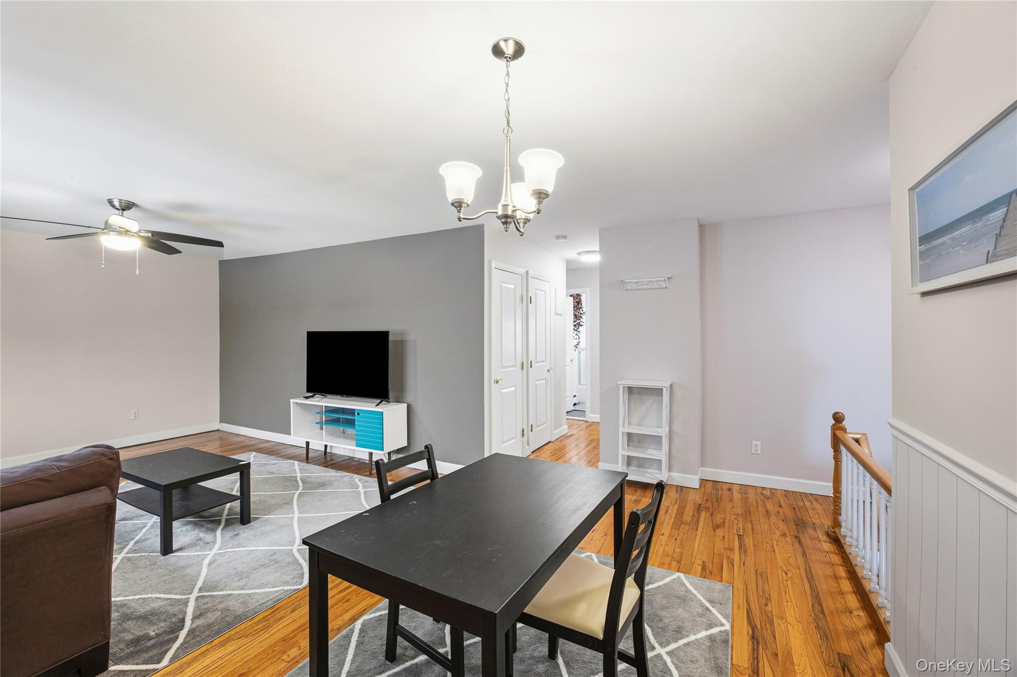 #12 photo, 219 Farber Drive, West Babylon , NY 11704