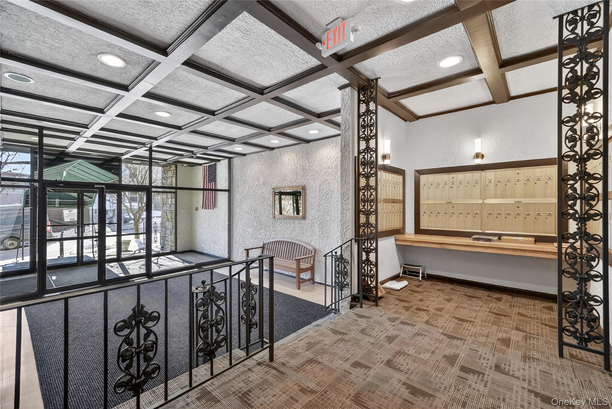 #5 photo, 25 Franklin Avenue, White Plains , NY 10601