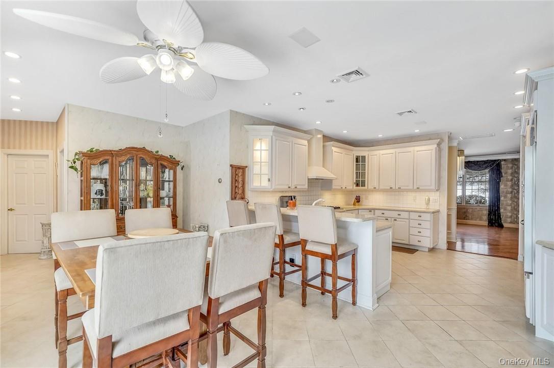 #11 photo, 49 Woodcrest Drive, Hopewell Junction , NY 12533