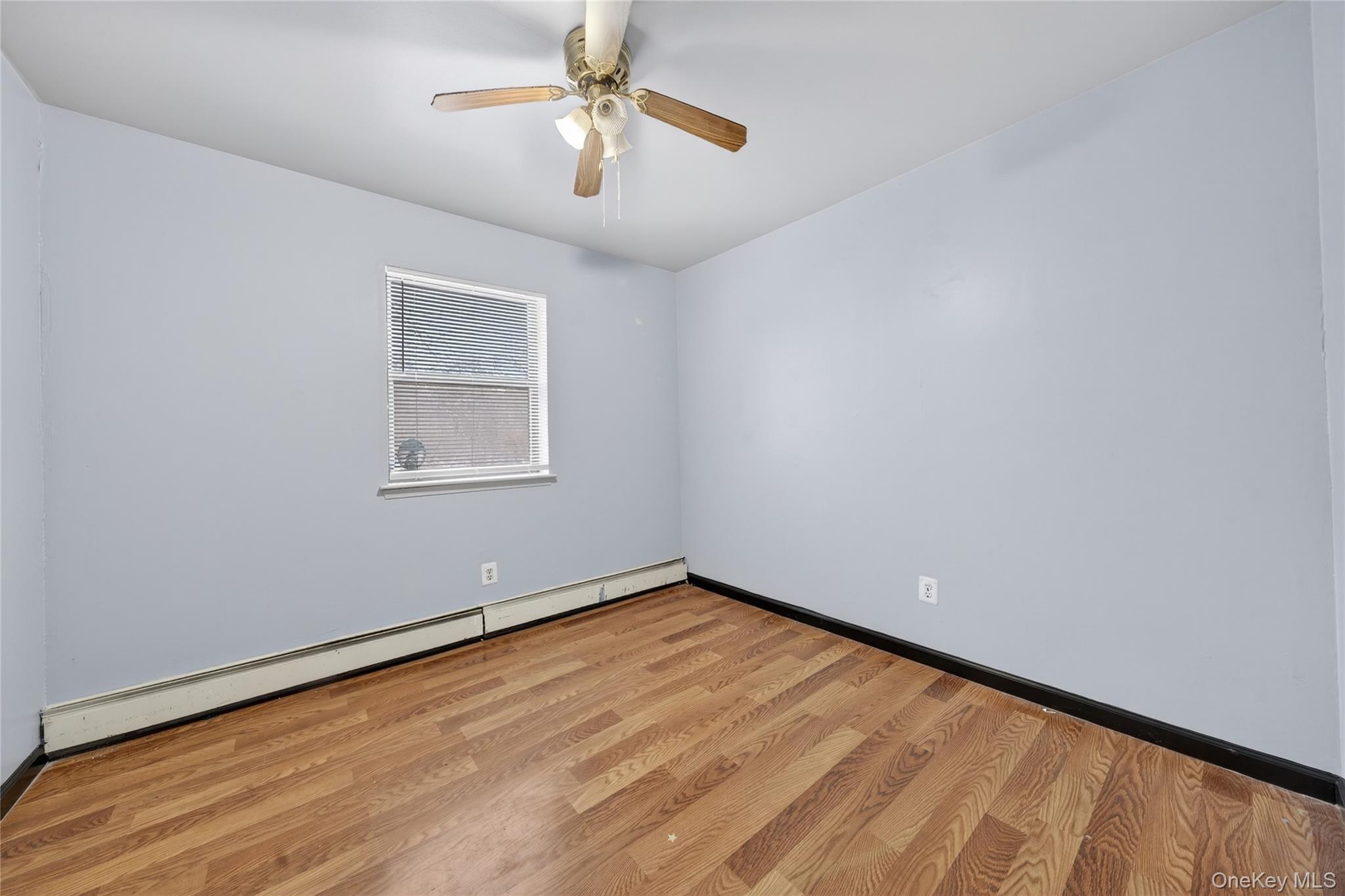 #11 photo, 42 Victory Avenue, Shirley , NY 11967