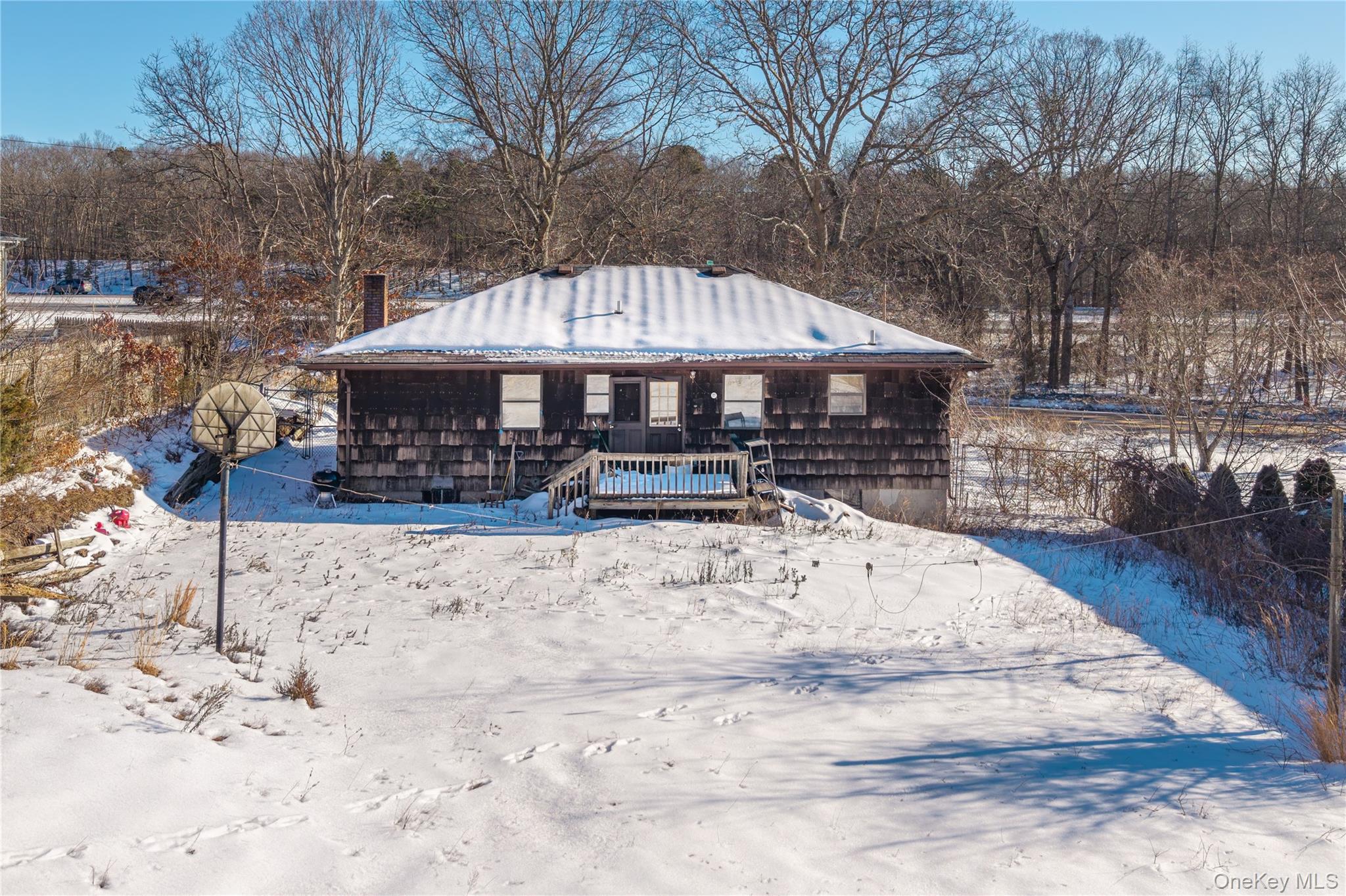 #2 photo, 42 Victory Avenue, Shirley , NY 11967