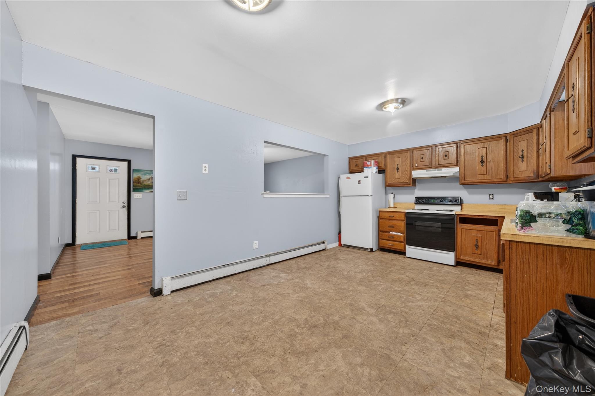 #7 photo, 42 Victory Avenue, Shirley , NY 11967