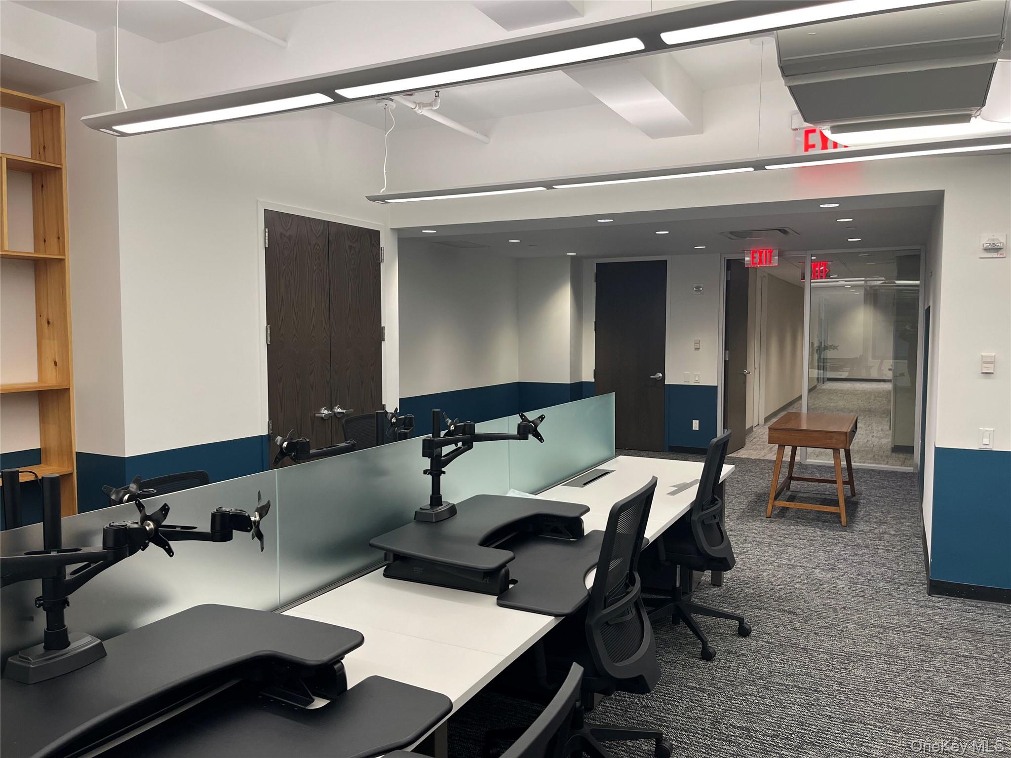 #9 photo, 501 Madison Ave, New York (Manhattan) , NY 10022