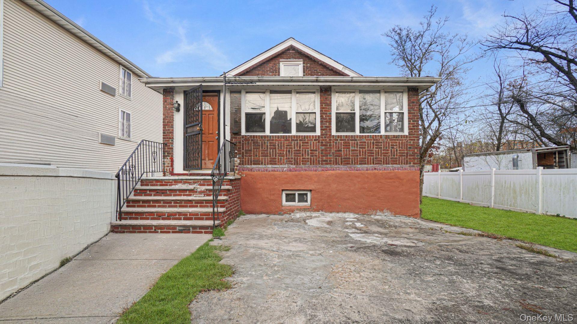 #19 photo, 3412 Hunter Avenue, Bronx , NY 10475