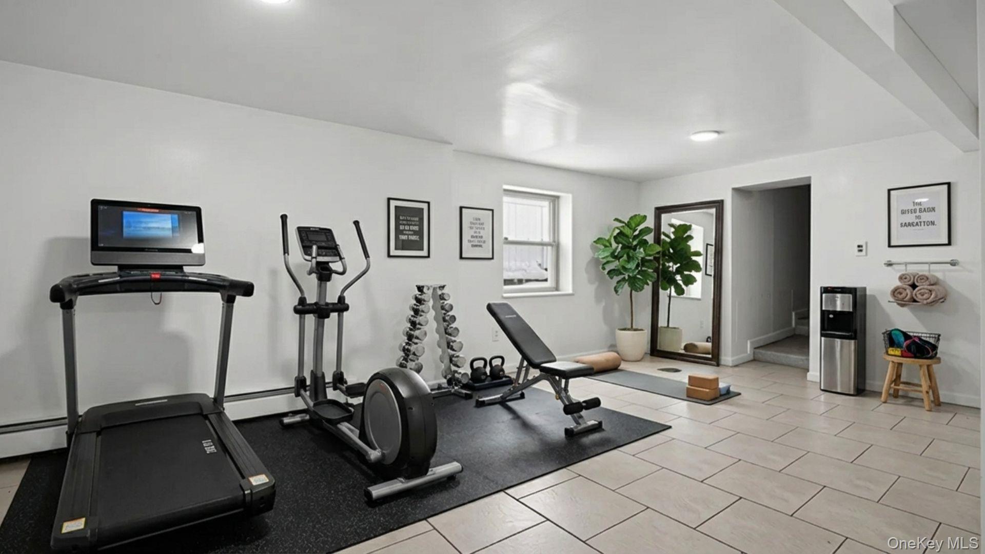 #7 photo, 3412 Hunter Avenue, Bronx , NY 10475