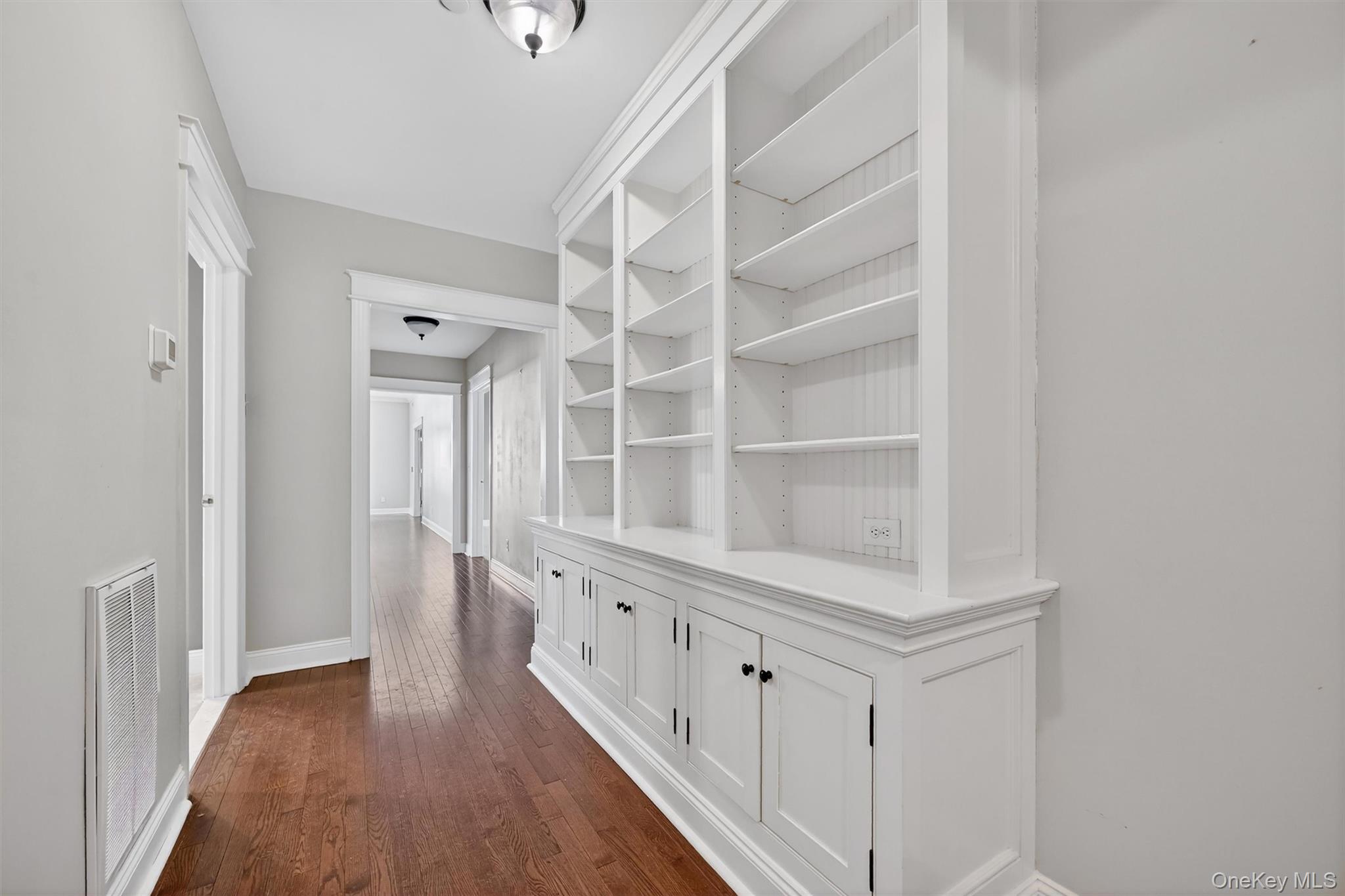 #3 photo, 17 Cropsey Street, Warwick , NY 10990