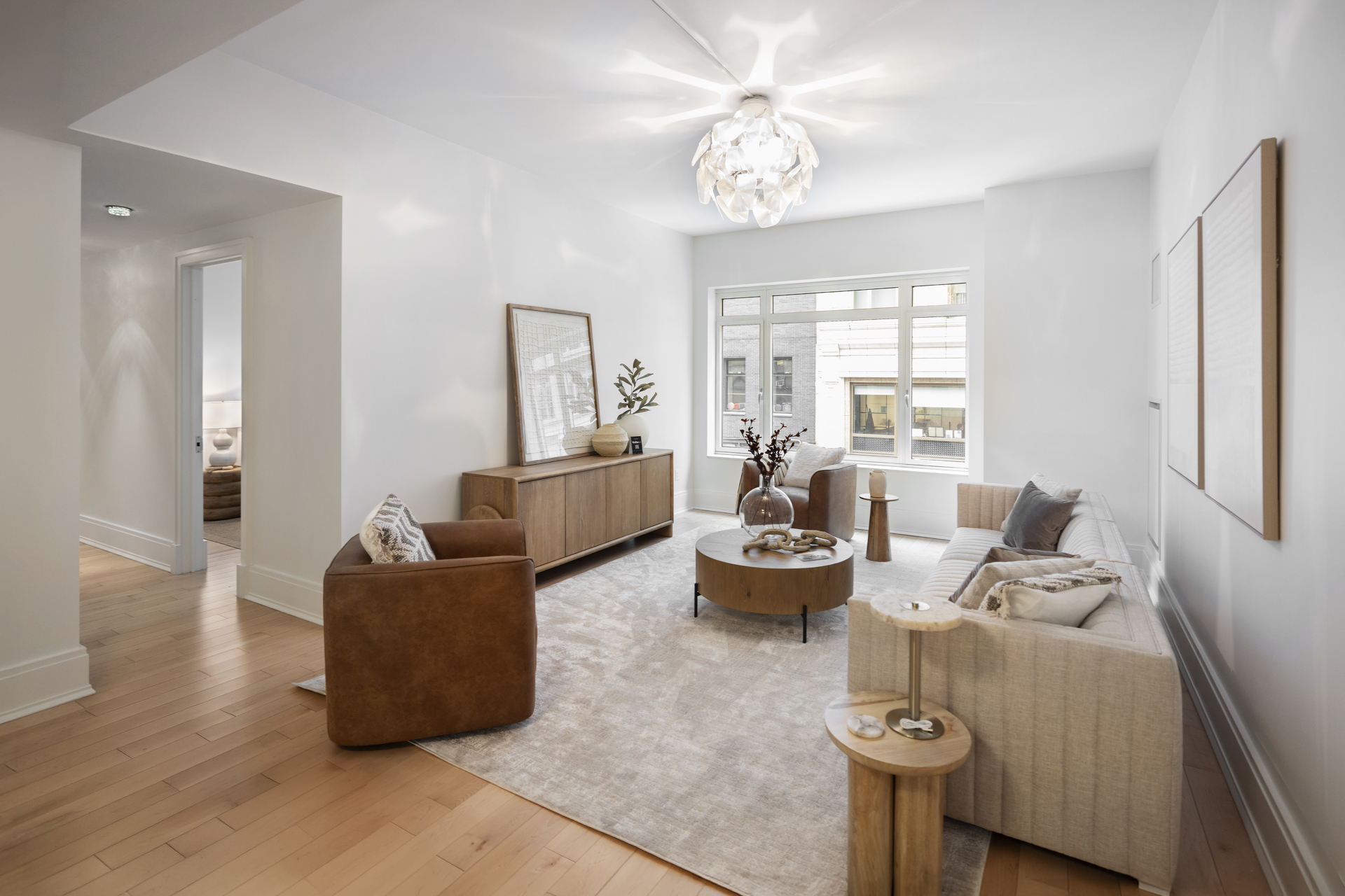 #1 photo, 205 W 76TH Street, मैनहटन Upper West Side , NY 10023