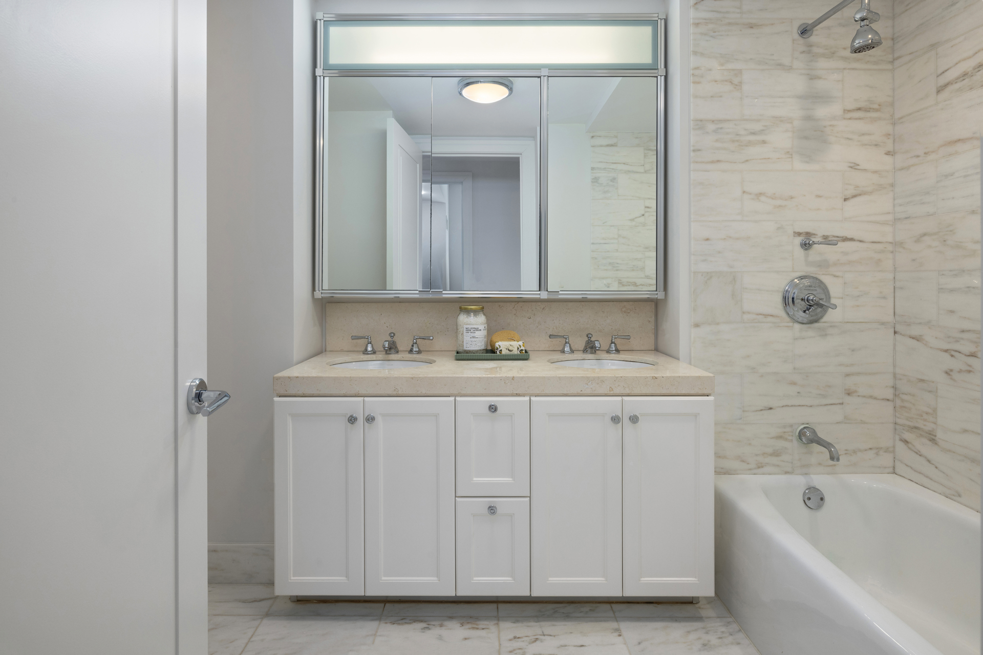 #10 photo, 205 W 76TH Street, मैनहटन Upper West Side , NY 10023