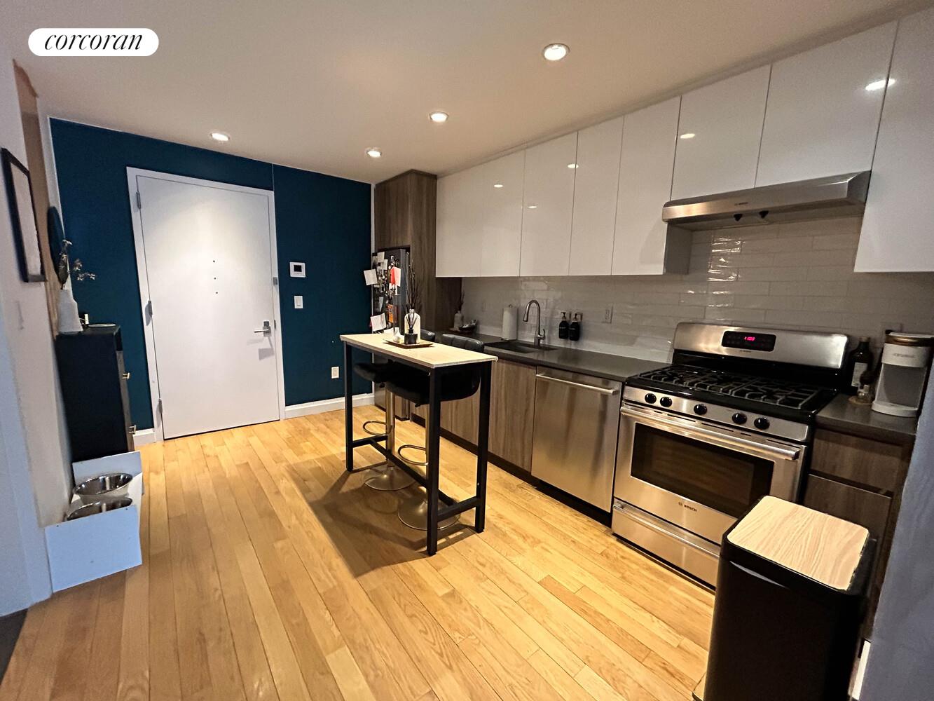 #5 photo, 247 N 7TH Street, Williamsburg , NY 11211