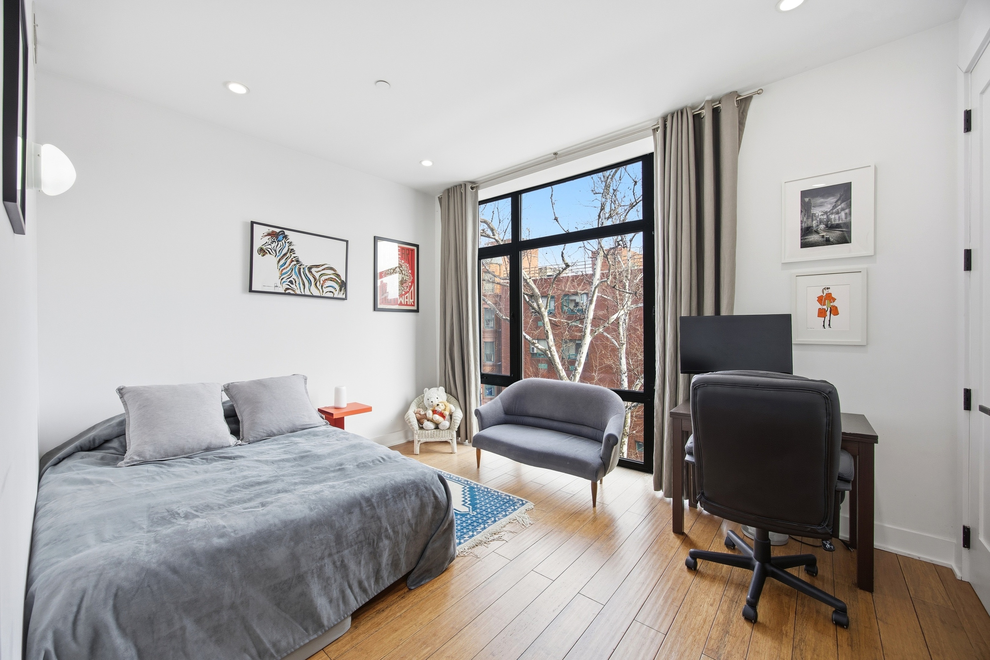 #16 photo, 2022 Madison Avenue, East Harlem , NY 10035