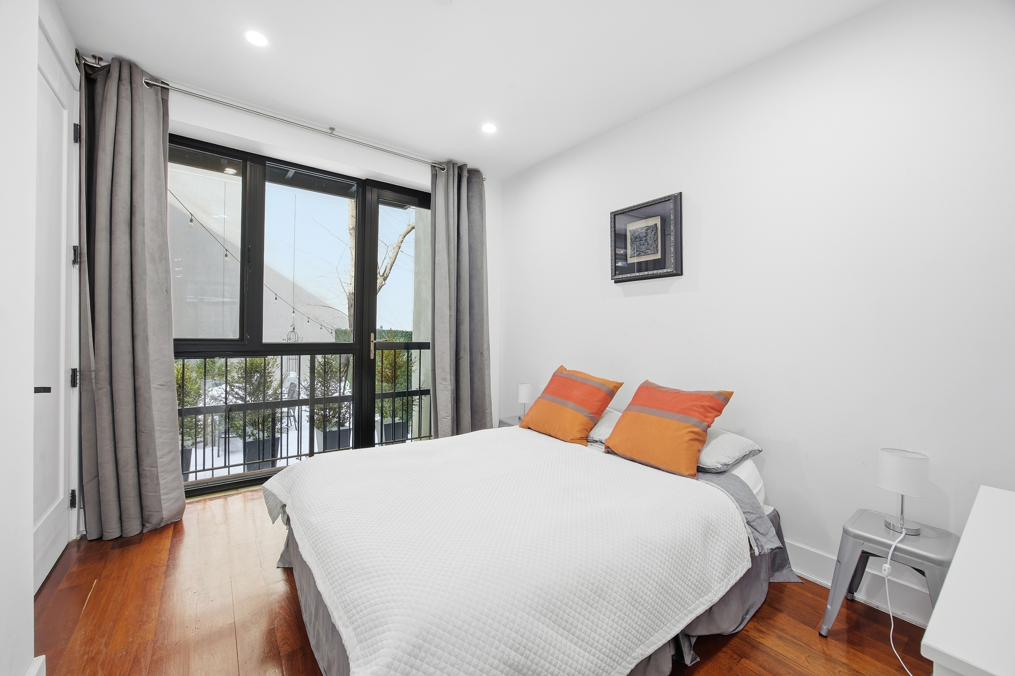 #17 photo, 2022 Madison Avenue, East Harlem , NY 10035