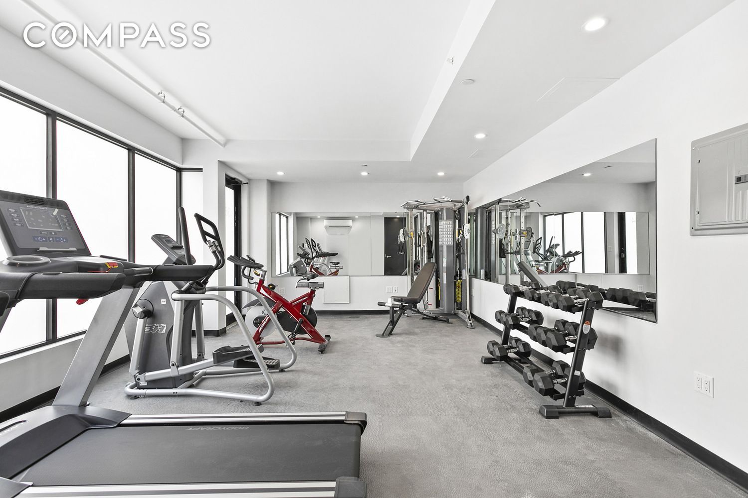 #8 photo, 364 Harman Street, Бруклин ‖ Bushwick , NY 11237