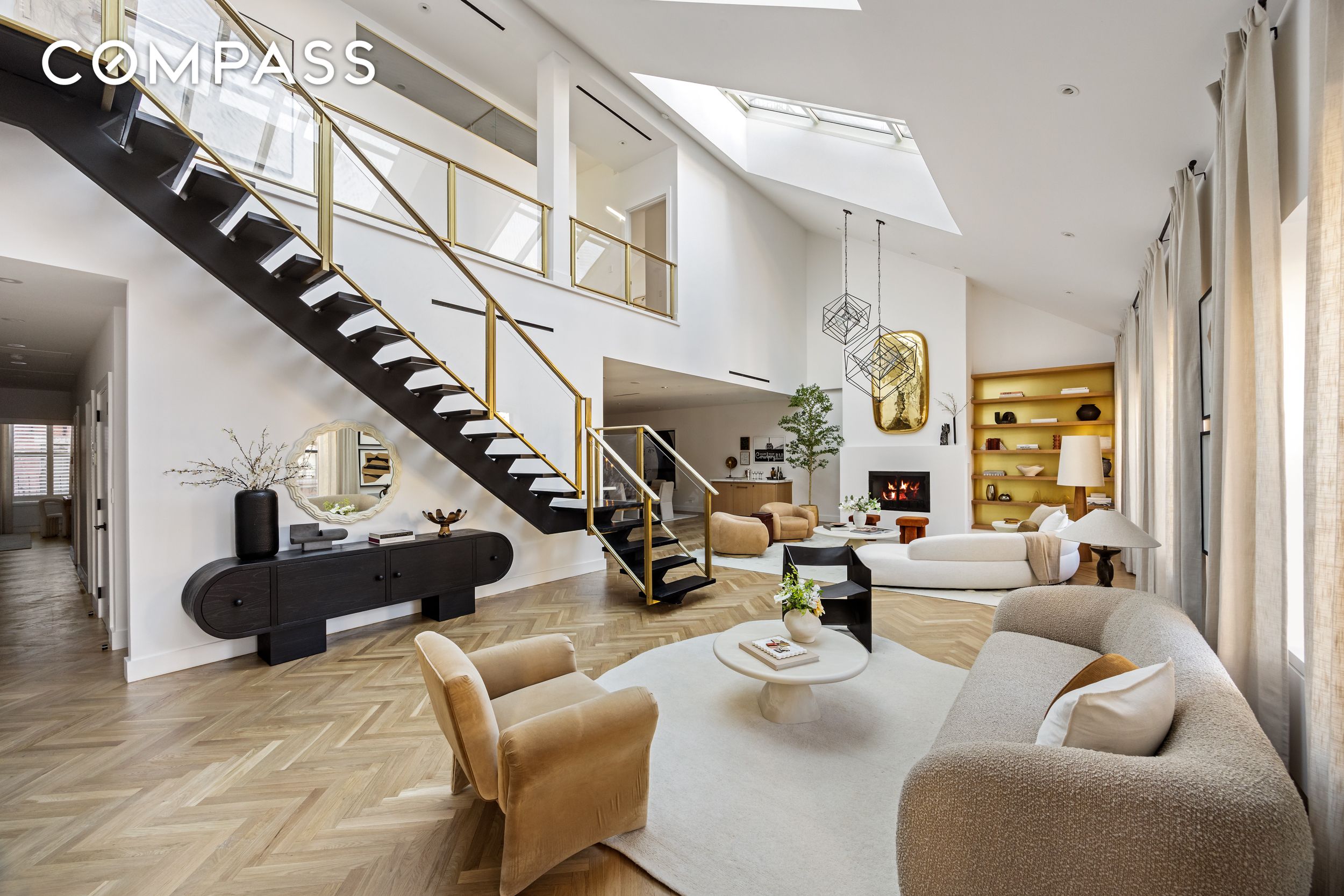 #3 photo, 45 Warren Street, Tribeca , NY 10007