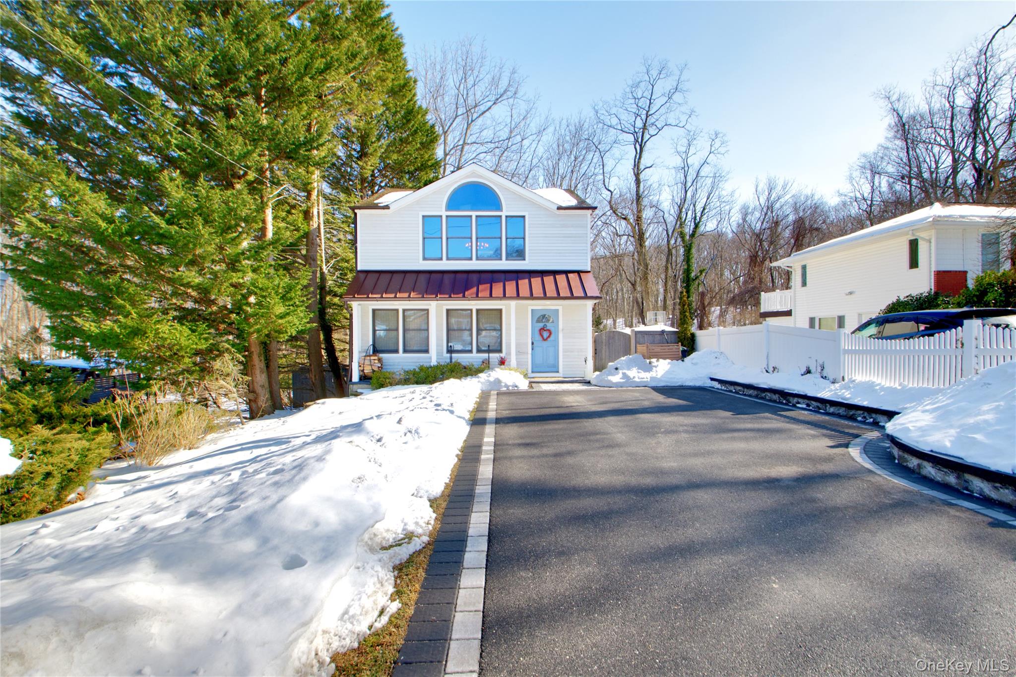 #3 photo, 125 Walnut Road, Kings Park , NY 11754