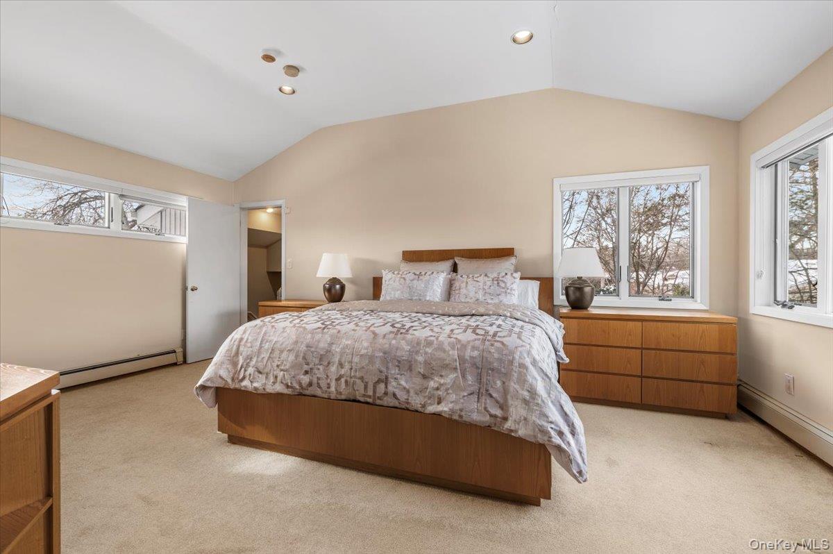 #11 photo, 32 Middle Lane, Jericho , NY 11753