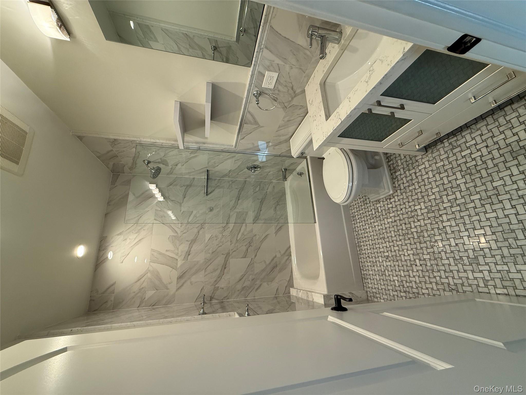 #10 photo, 78-68 84th Street, Glendale , NY 11385