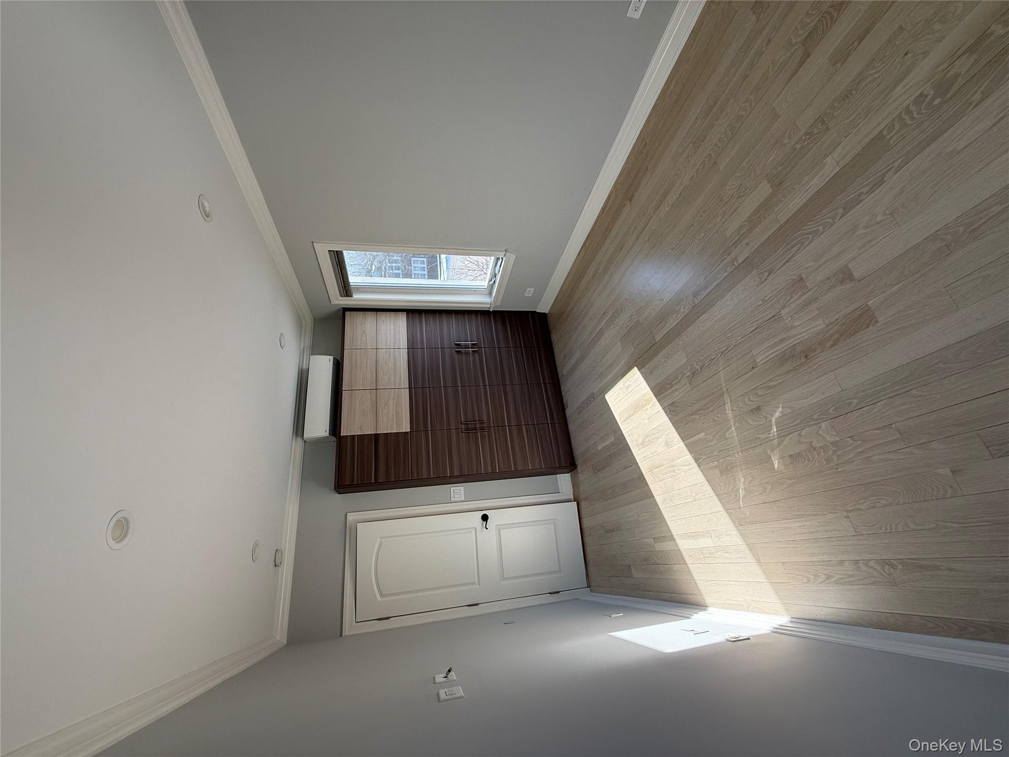 #7 photo, 78-68 84th Street, Glendale , NY 11385